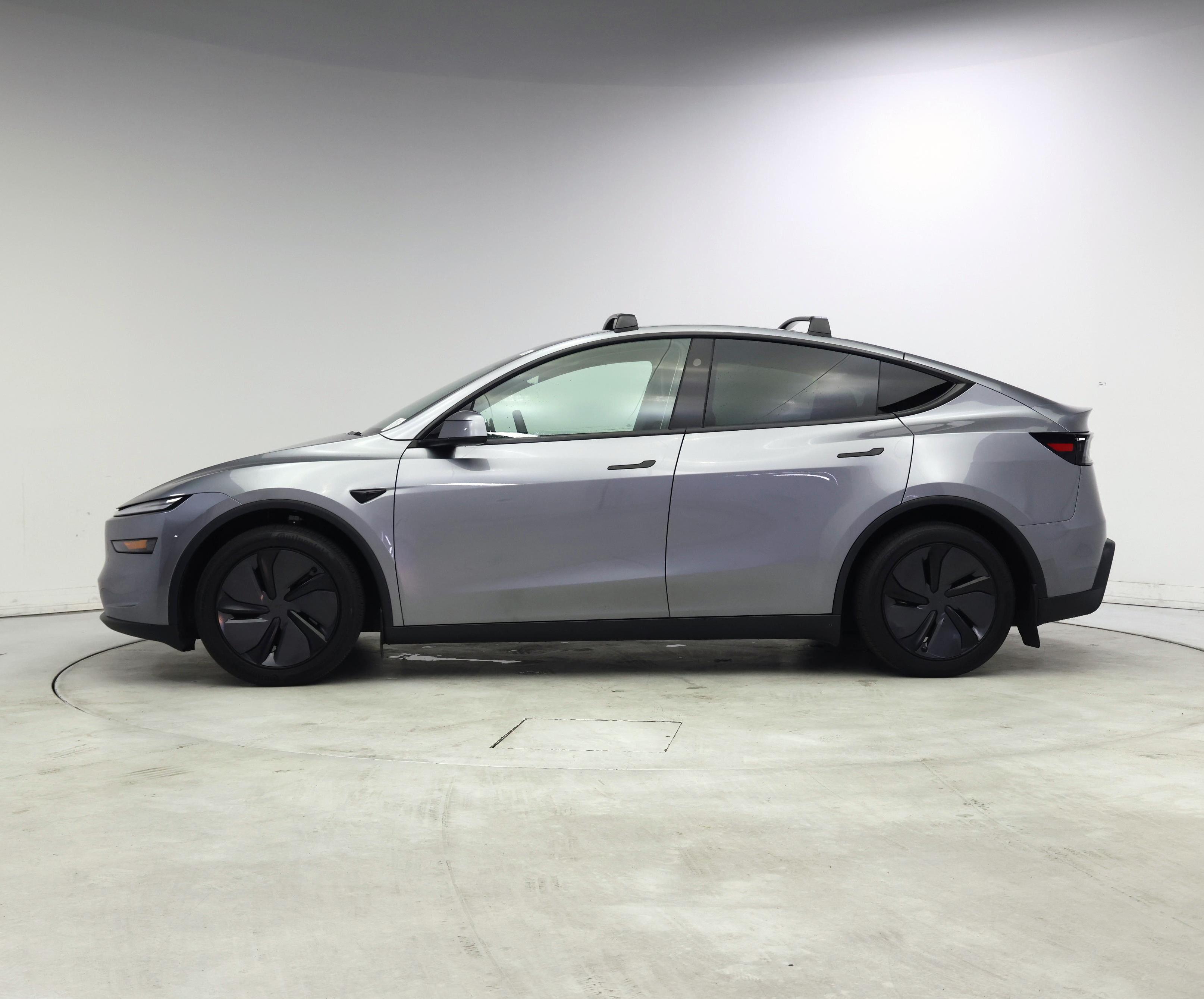 Thumbnail: 2026 Tesla Model Y - 3