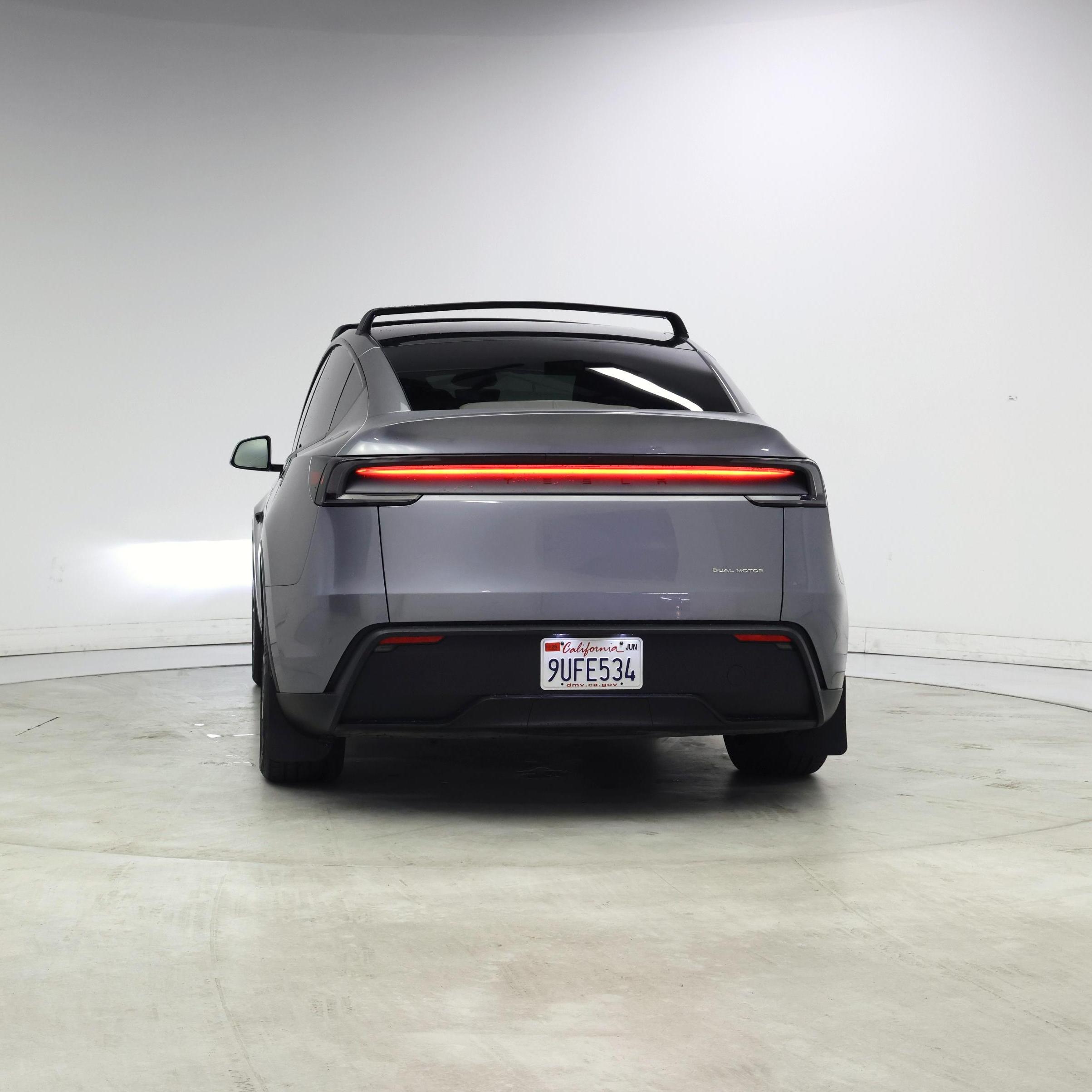 Thumbnail: 2026 Tesla Model Y - 6