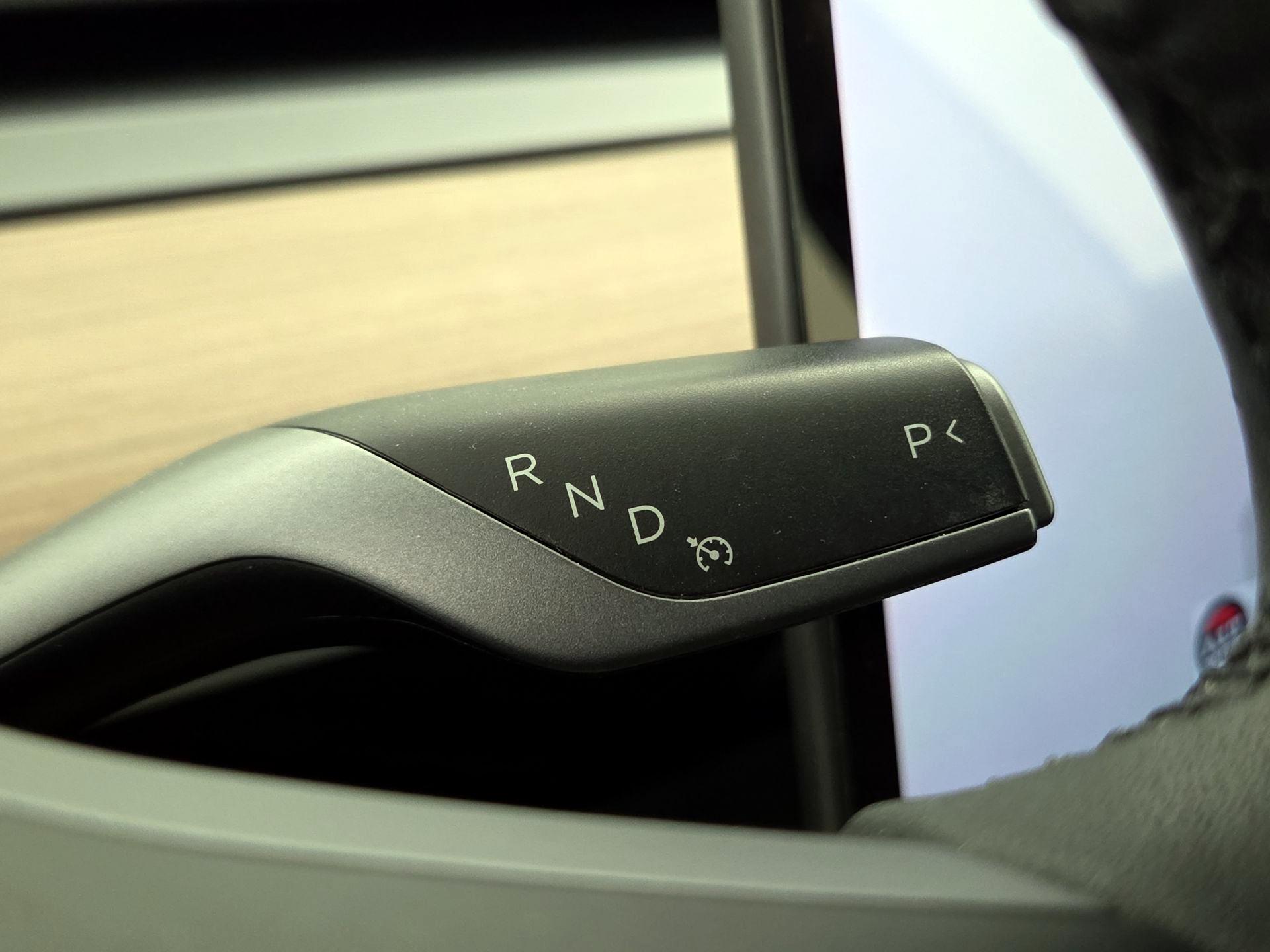 Thumbnail: 2023 Tesla Model 3 - 17