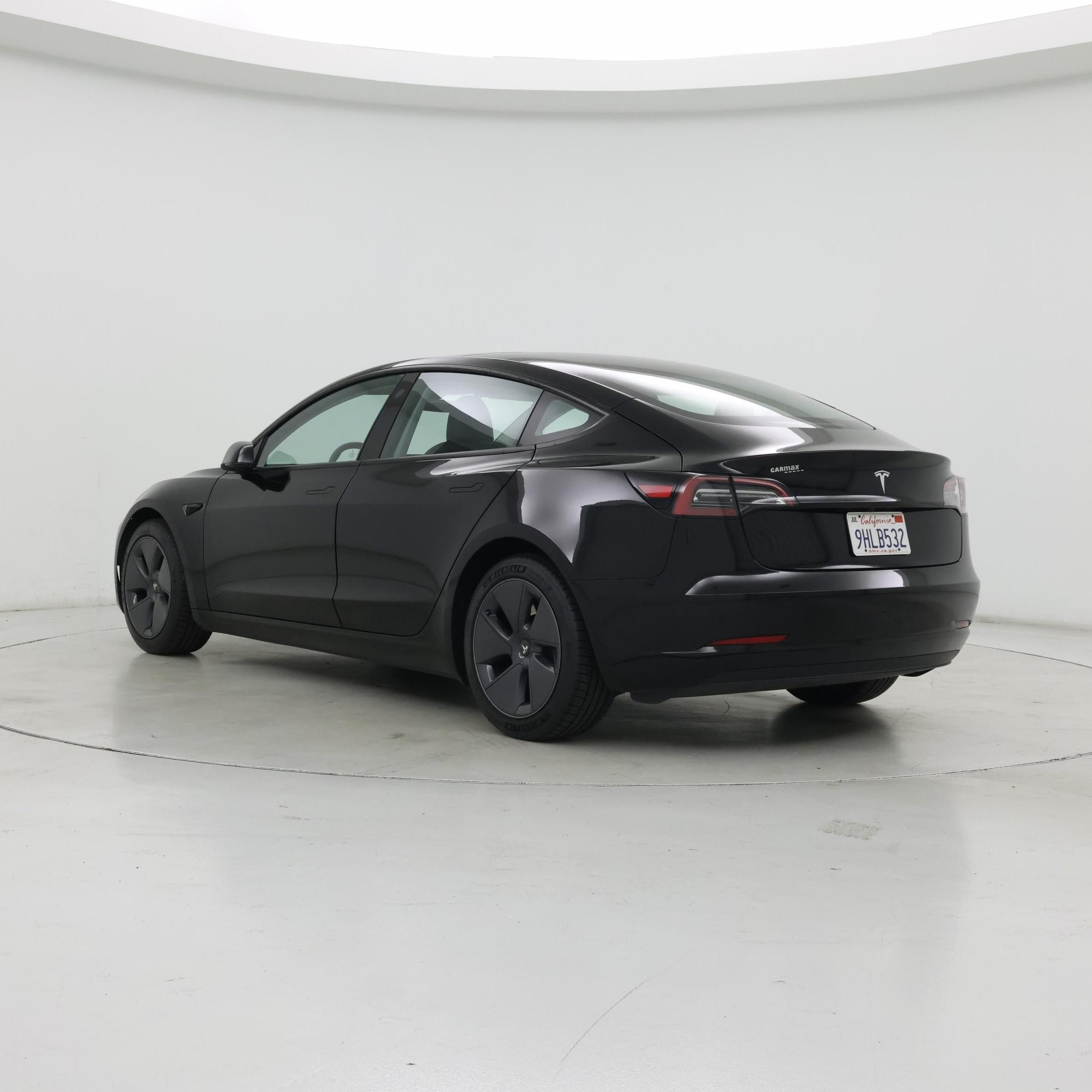 Thumbnail: 2023 Tesla Model 3 - 2