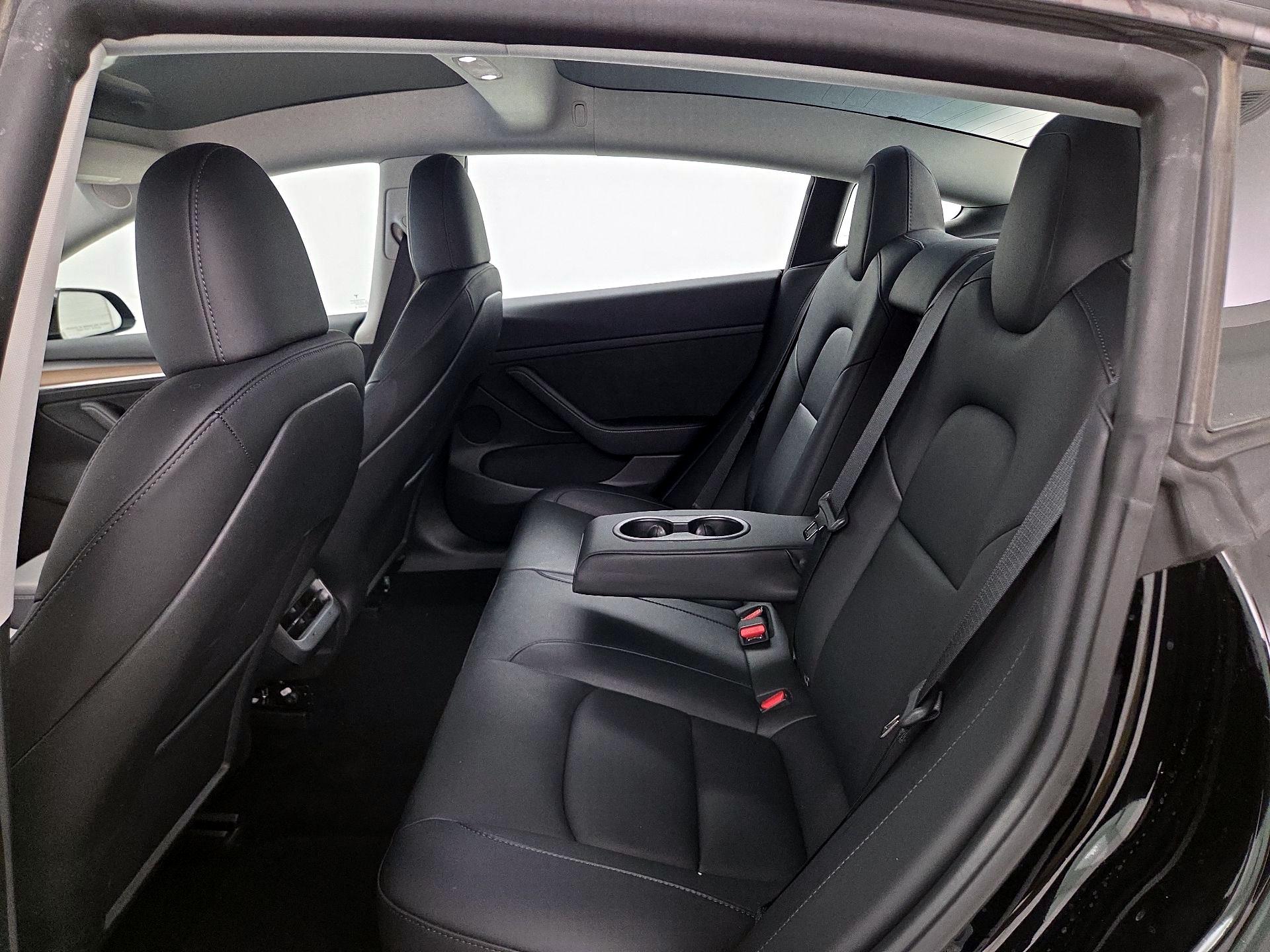 Thumbnail: 2023 Tesla Model 3 - 19