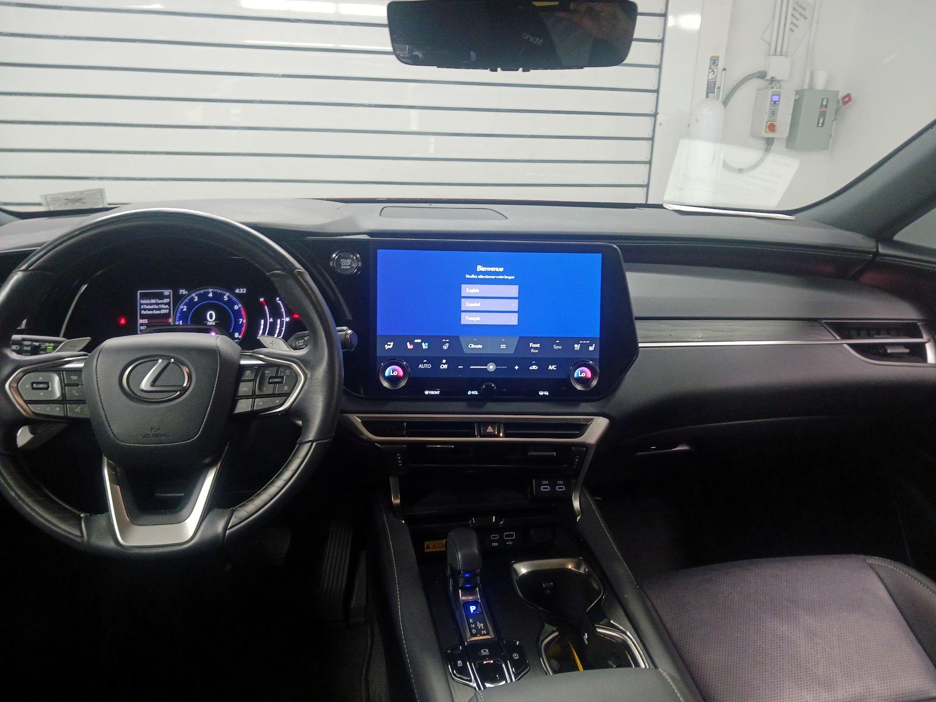 Thumbnail: 2023 Lexus RX - 9