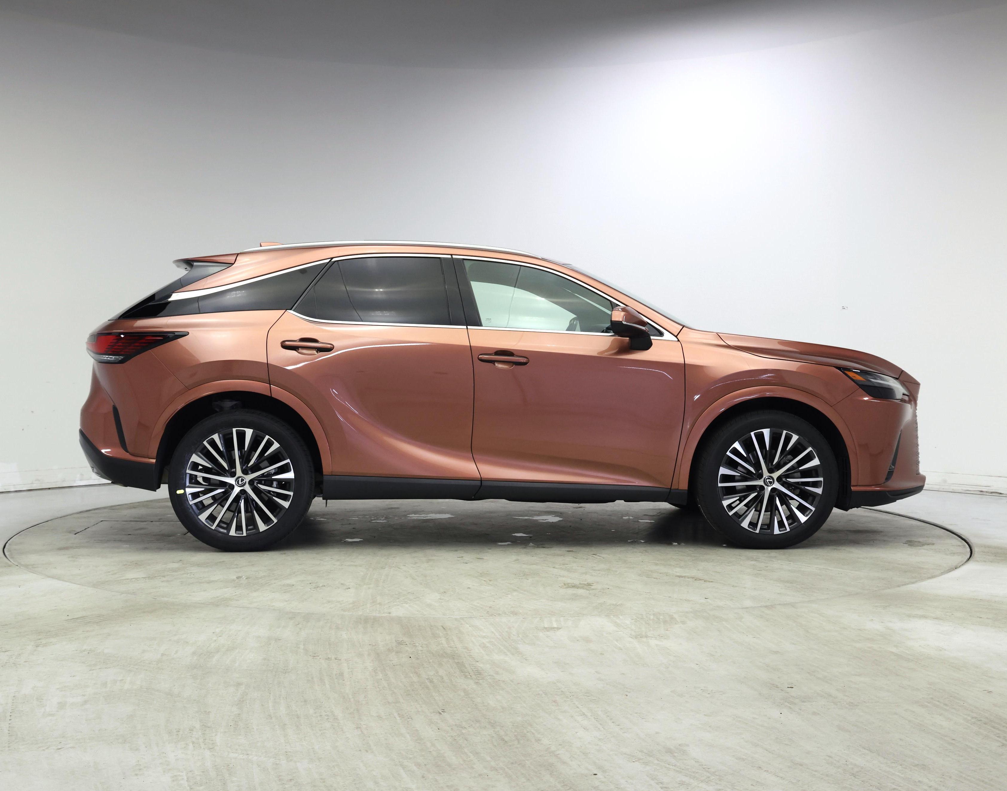 Thumbnail: 2023 Lexus RX - 7