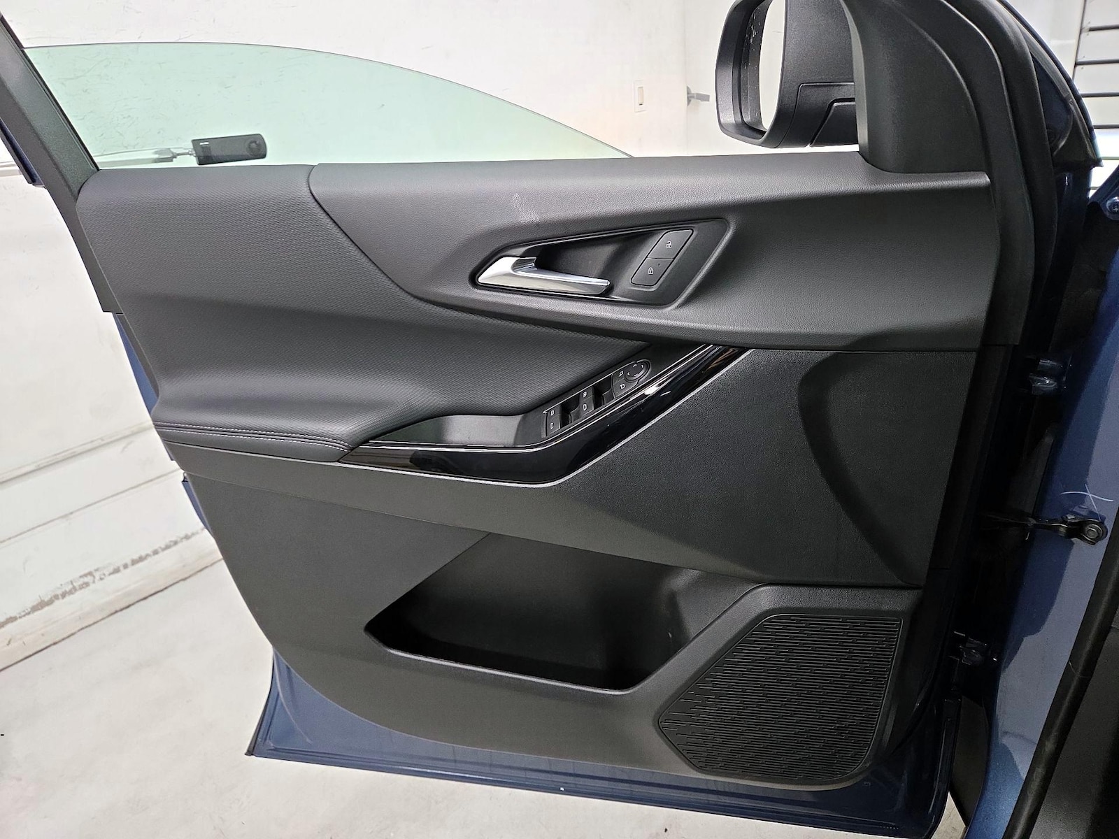2026 Chevrolet Equinox LT - Photo 13