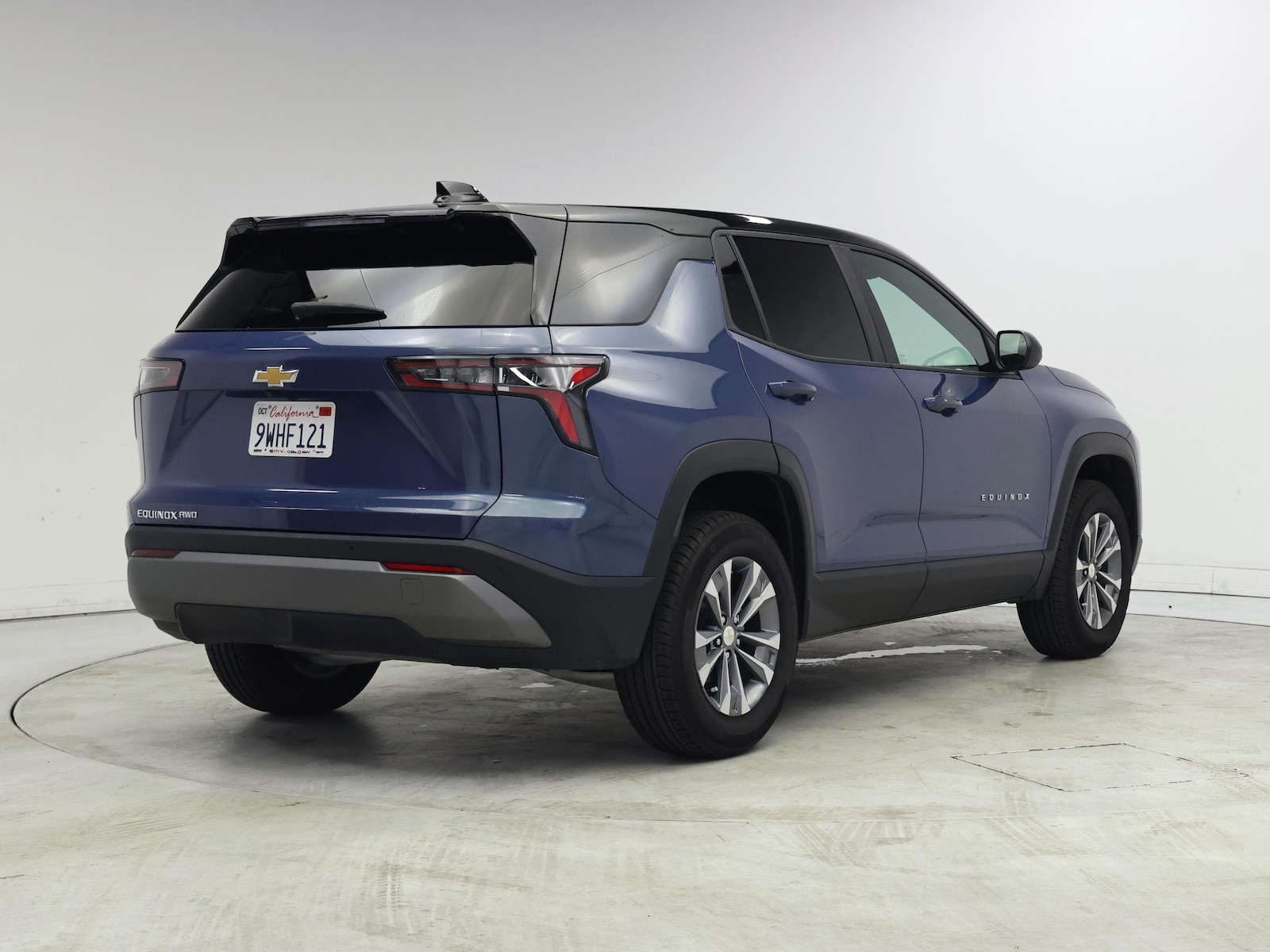 2026 Chevrolet Equinox LT - Photo 9