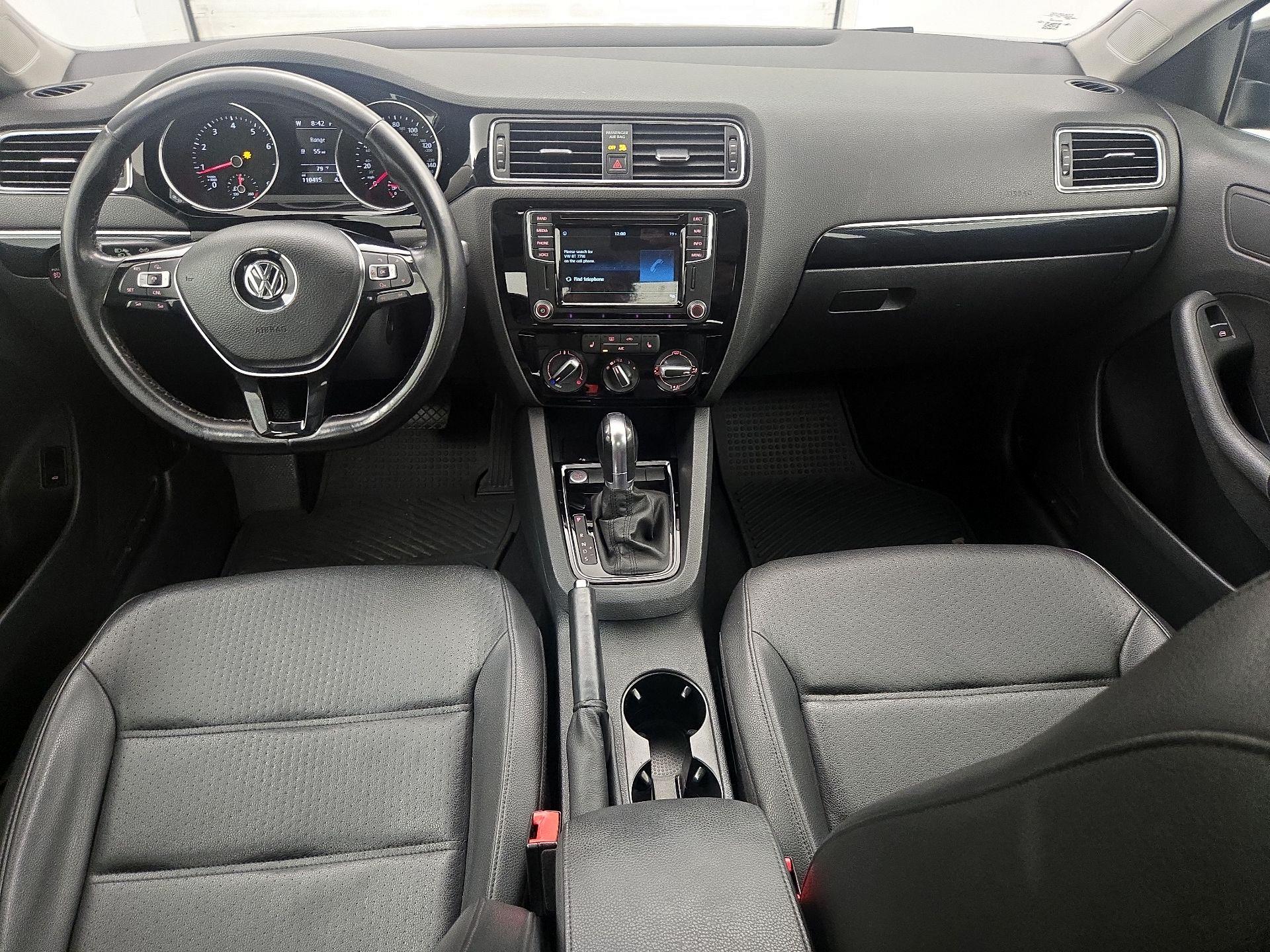 Thumbnail: 2016 Volkswagen Jetta - 9