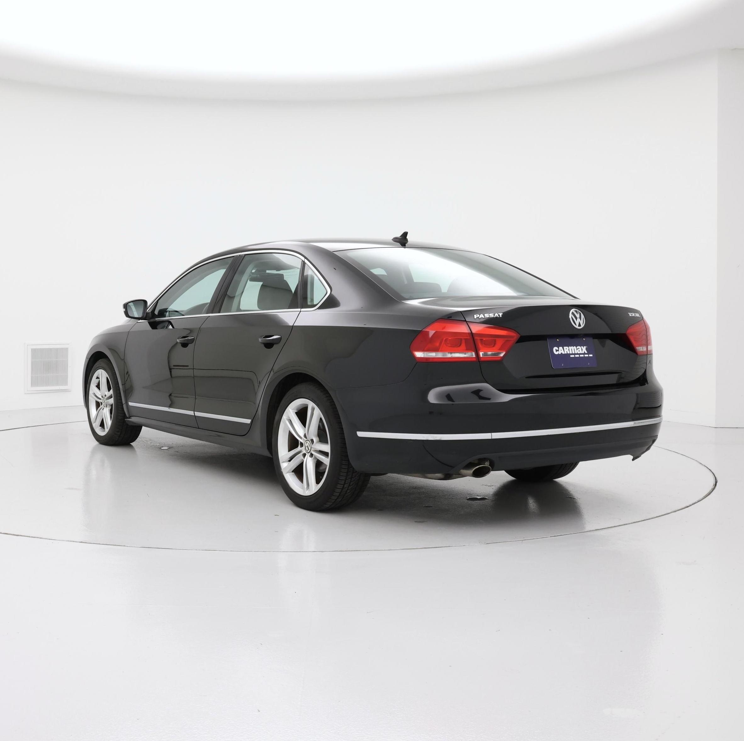 Thumbnail: 2015 Volkswagen Passat - 2