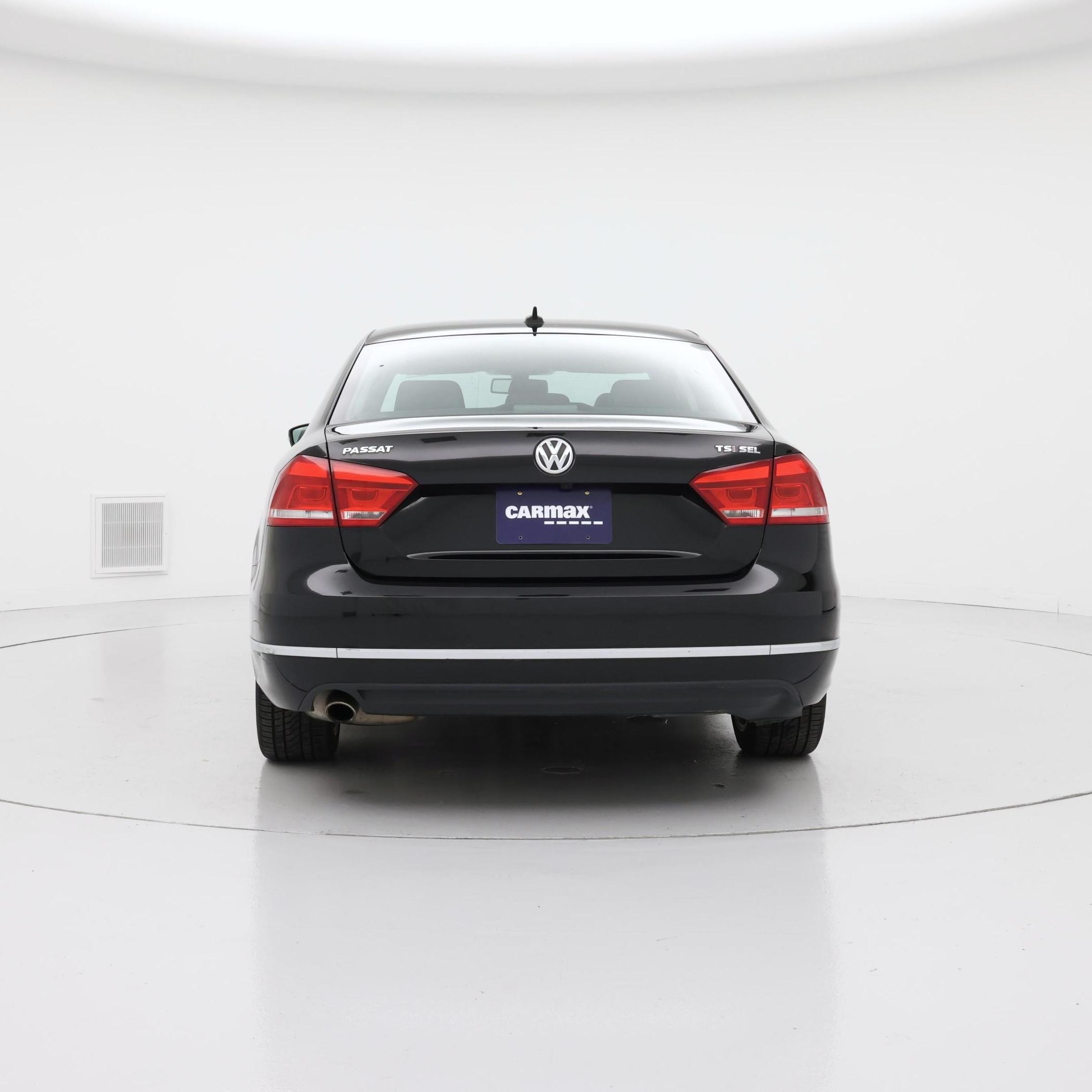 Thumbnail: 2015 Volkswagen Passat - 6