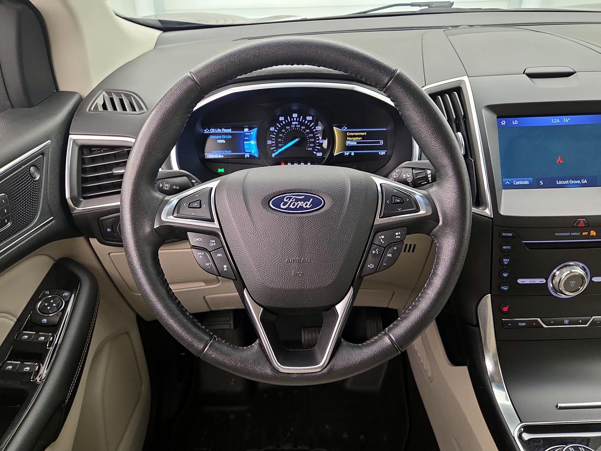 Thumbnail: 2019 Ford Edge - 10