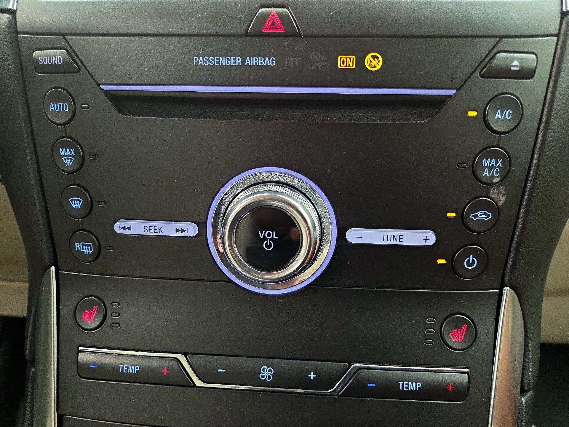 Thumbnail: 2019 Ford Edge - 17