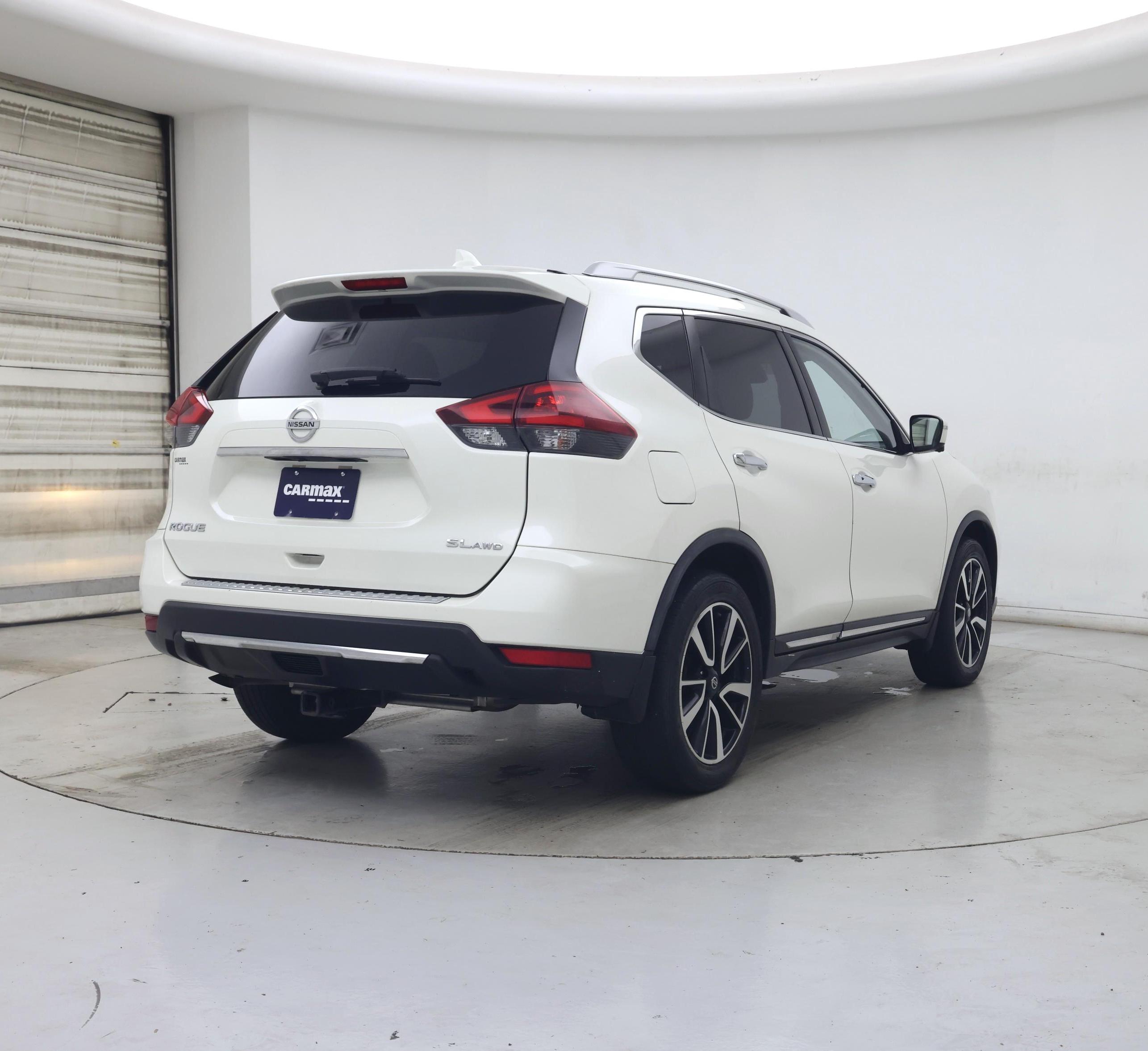 Thumbnail: 2018 Nissan Rogue - 8