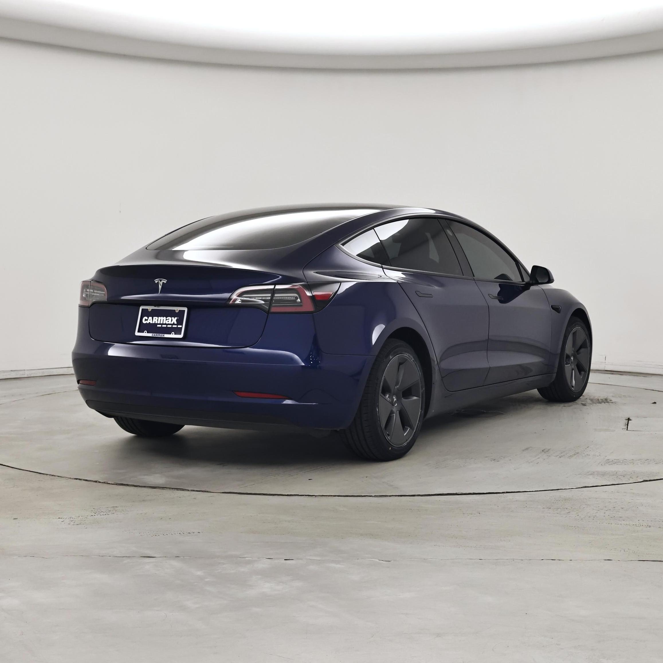 Thumbnail: 2023 Tesla Model 3 - 8