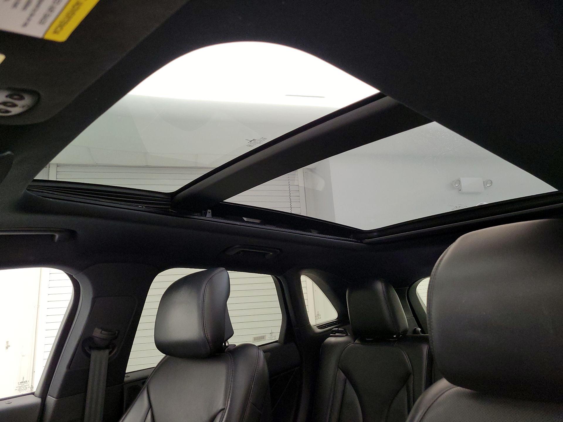 Thumbnail: 2019 Lincoln MKC - 20