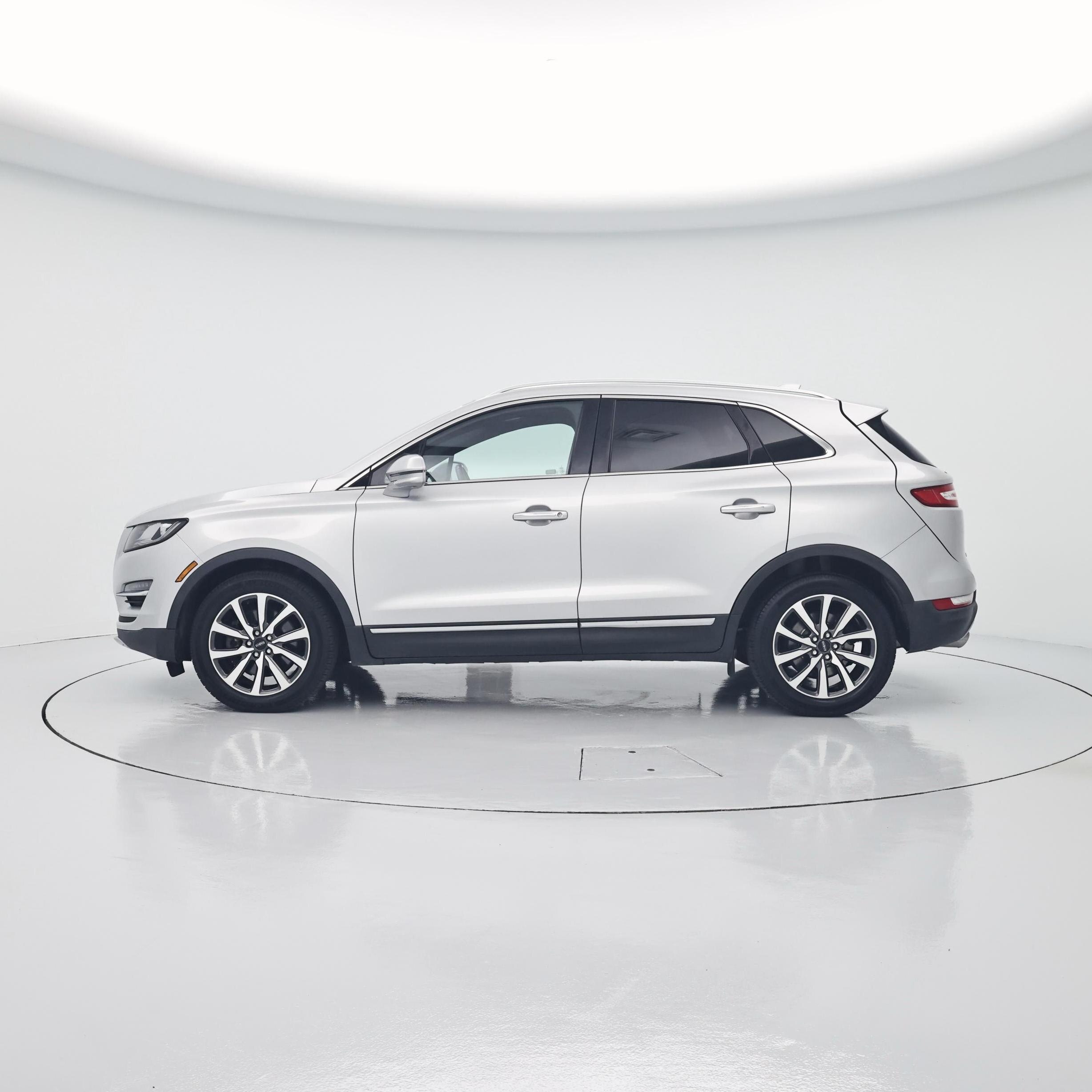 Thumbnail: 2019 Lincoln MKC - 3