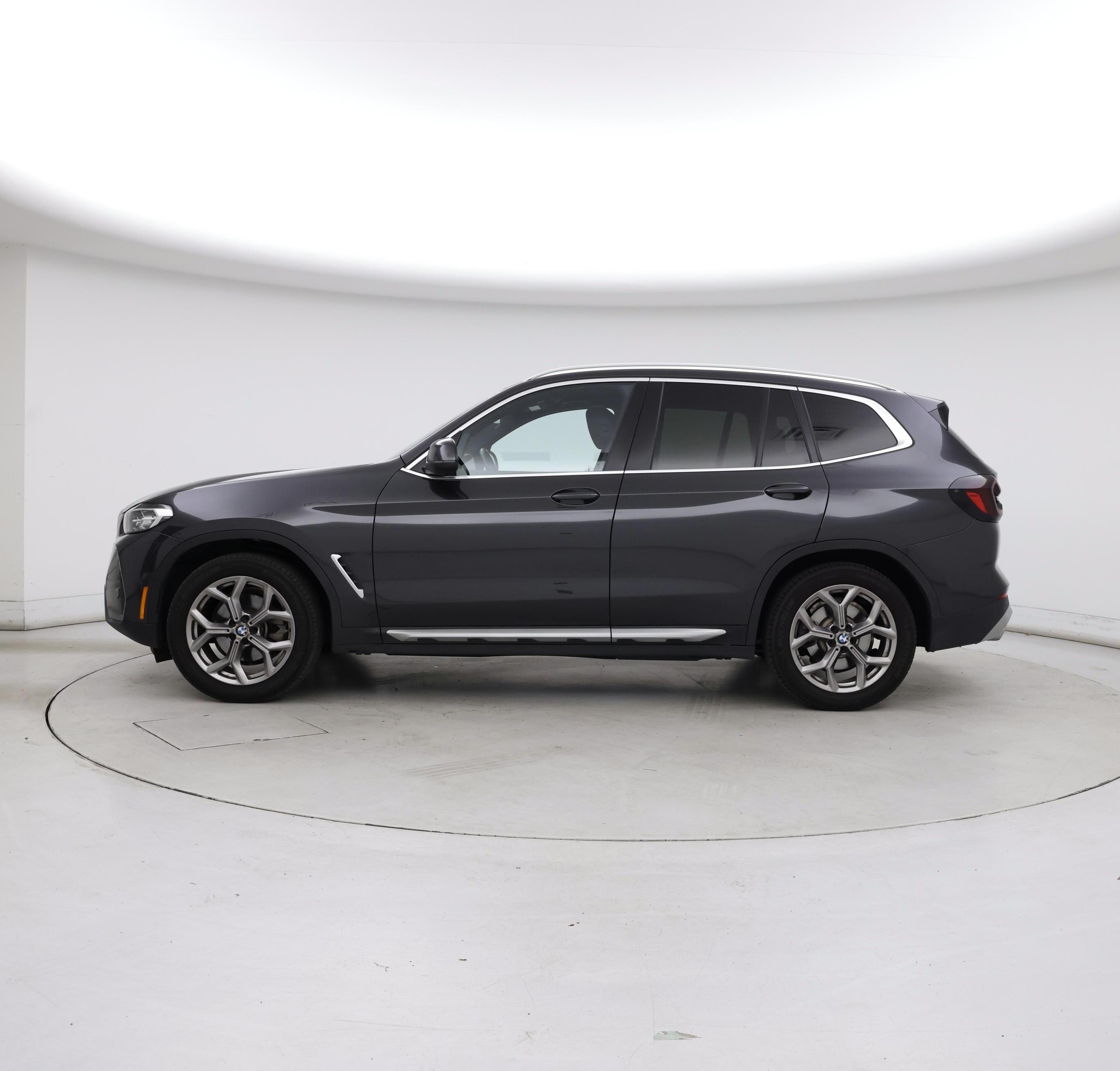 Thumbnail: 2022 BMW X3 - 3