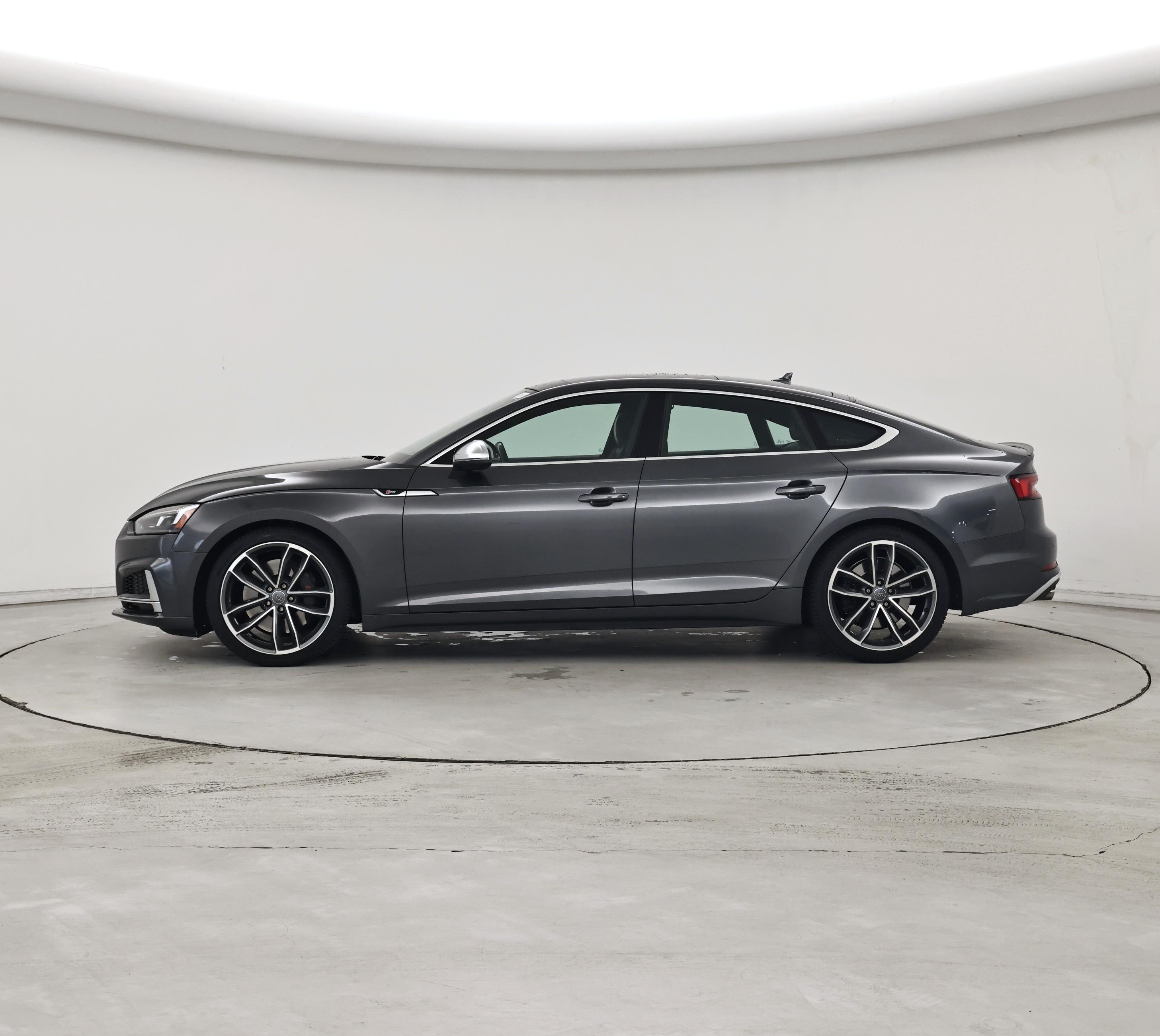Thumbnail: 2018 Audi S5 - 3