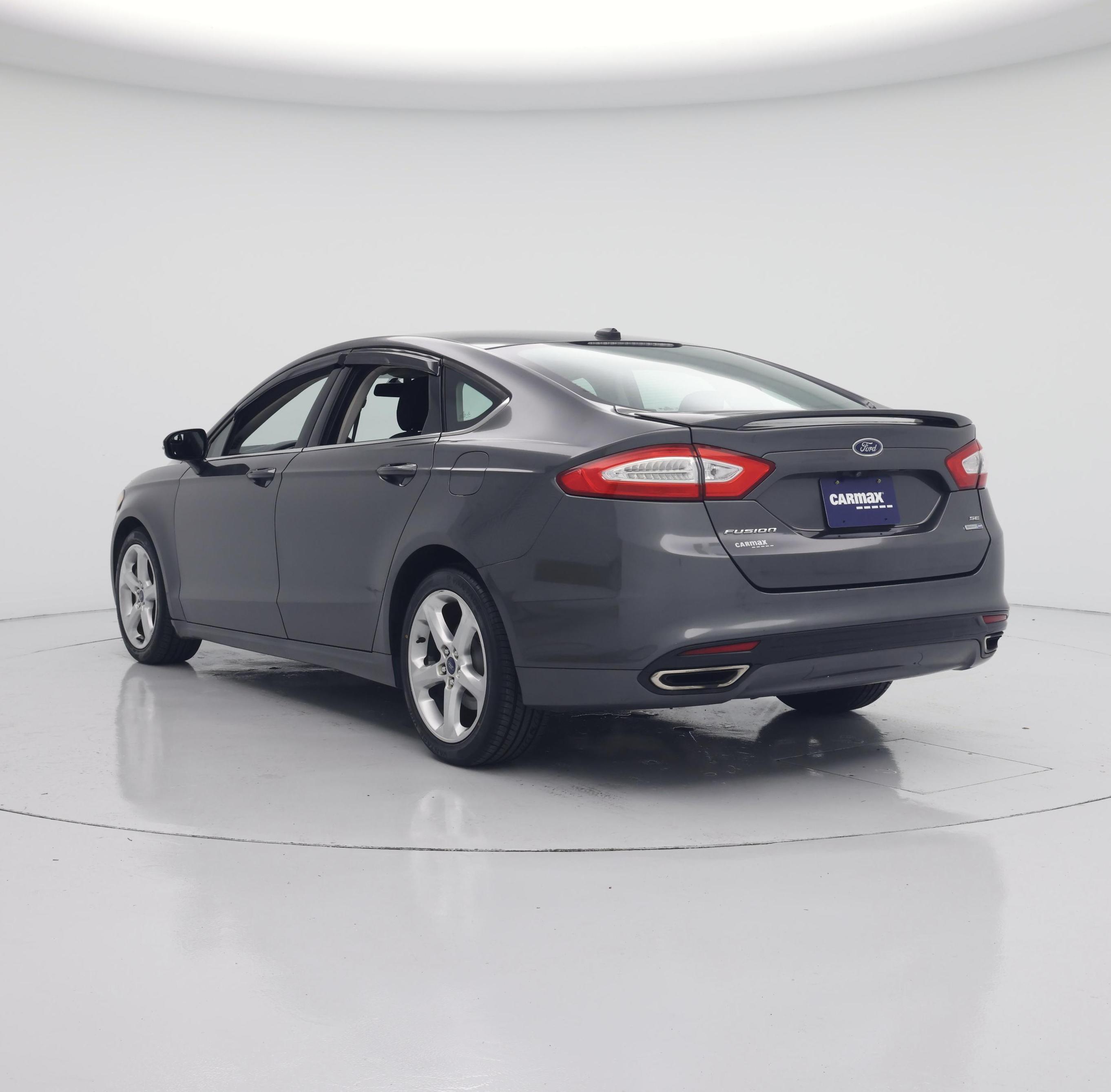 Thumbnail: 2016 Ford Fusion - 2
