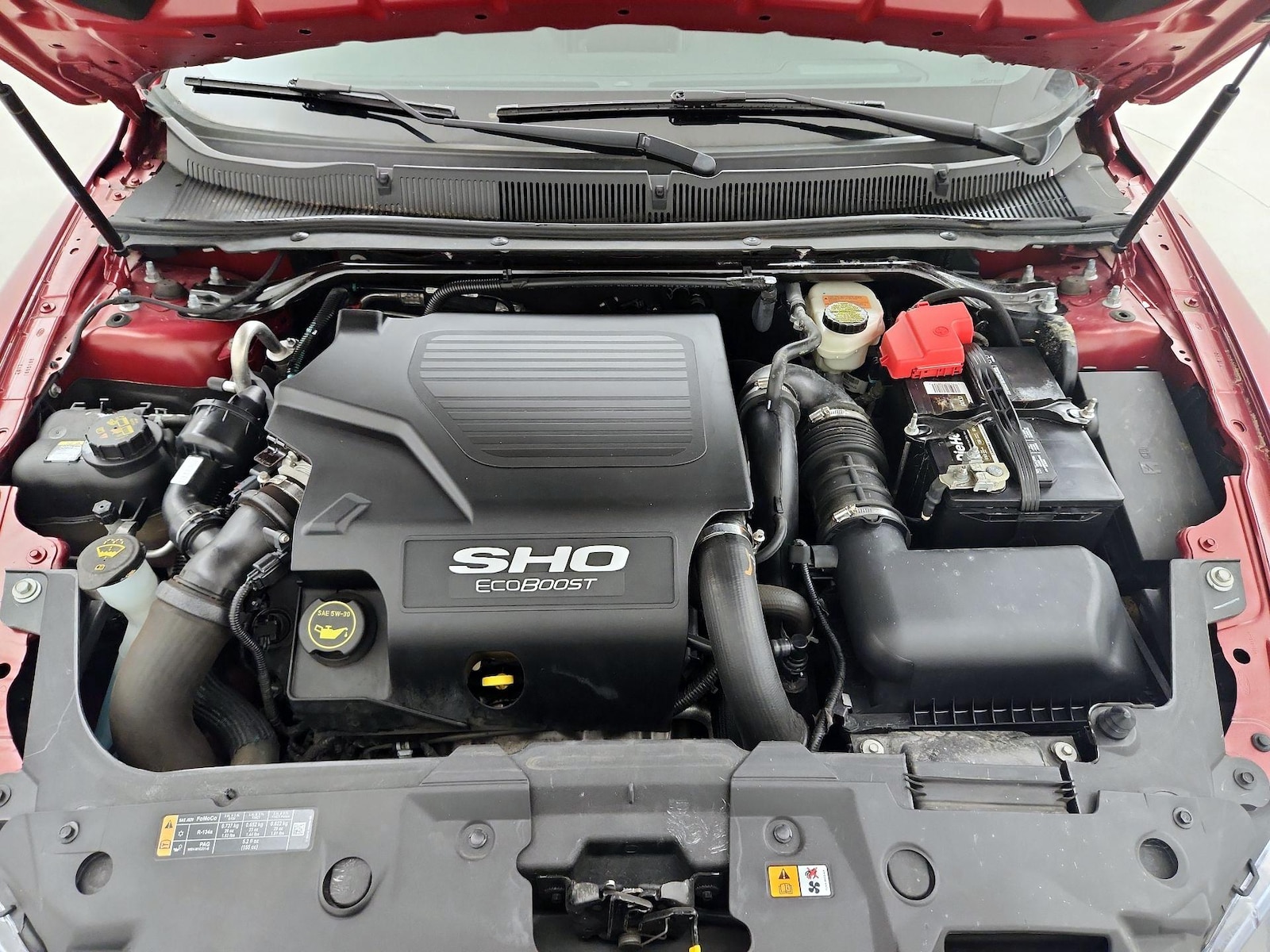 2015 Ford Taurus SHO - Photo 24
