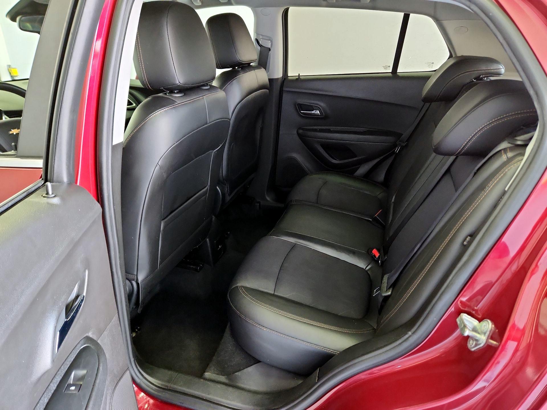 Thumbnail: 2018 Chevrolet Trax - 19