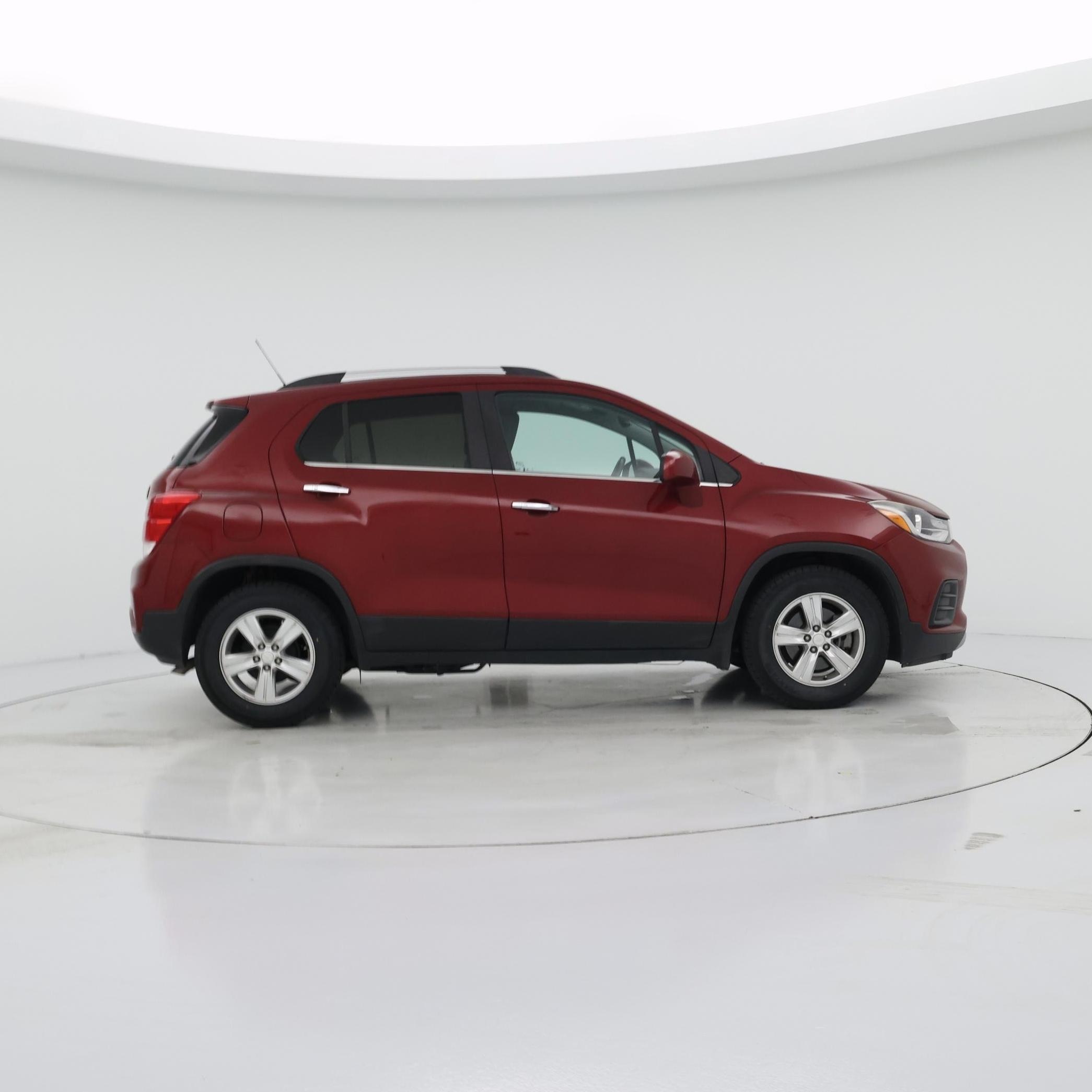 Thumbnail: 2018 Chevrolet Trax - 7