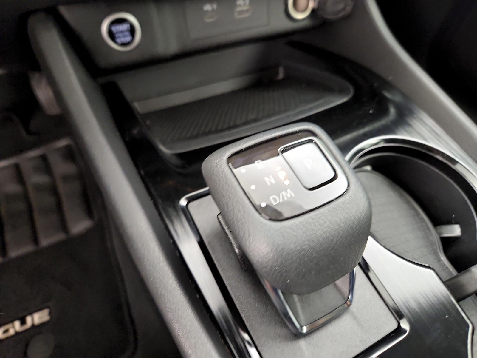2022 Nissan Rogue S - Photo 18