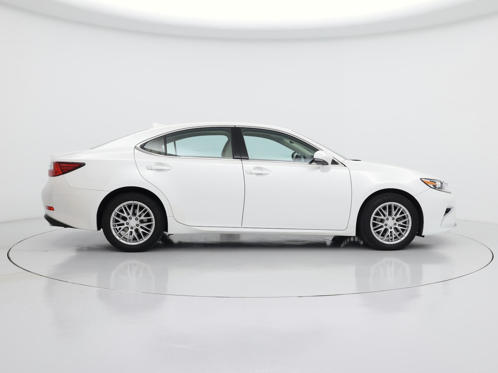 2018 Lexus ES 350 - Photo 8