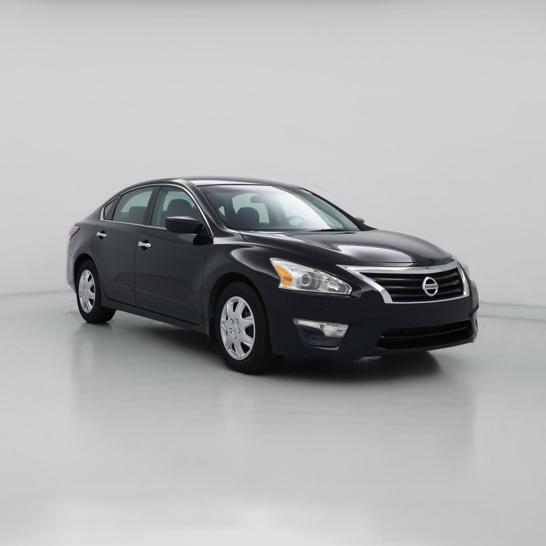 Thumbnail: 2015 Nissan Altima - 1