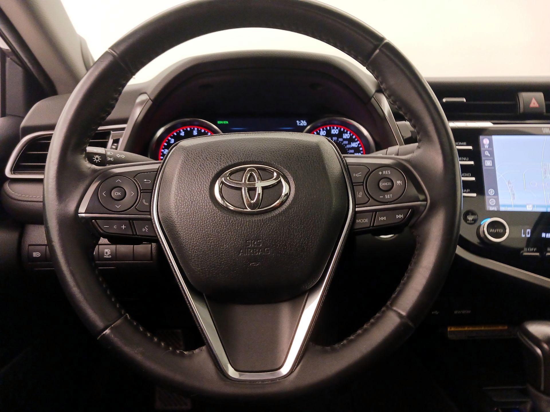 Thumbnail: 2020 Toyota Camry - 10