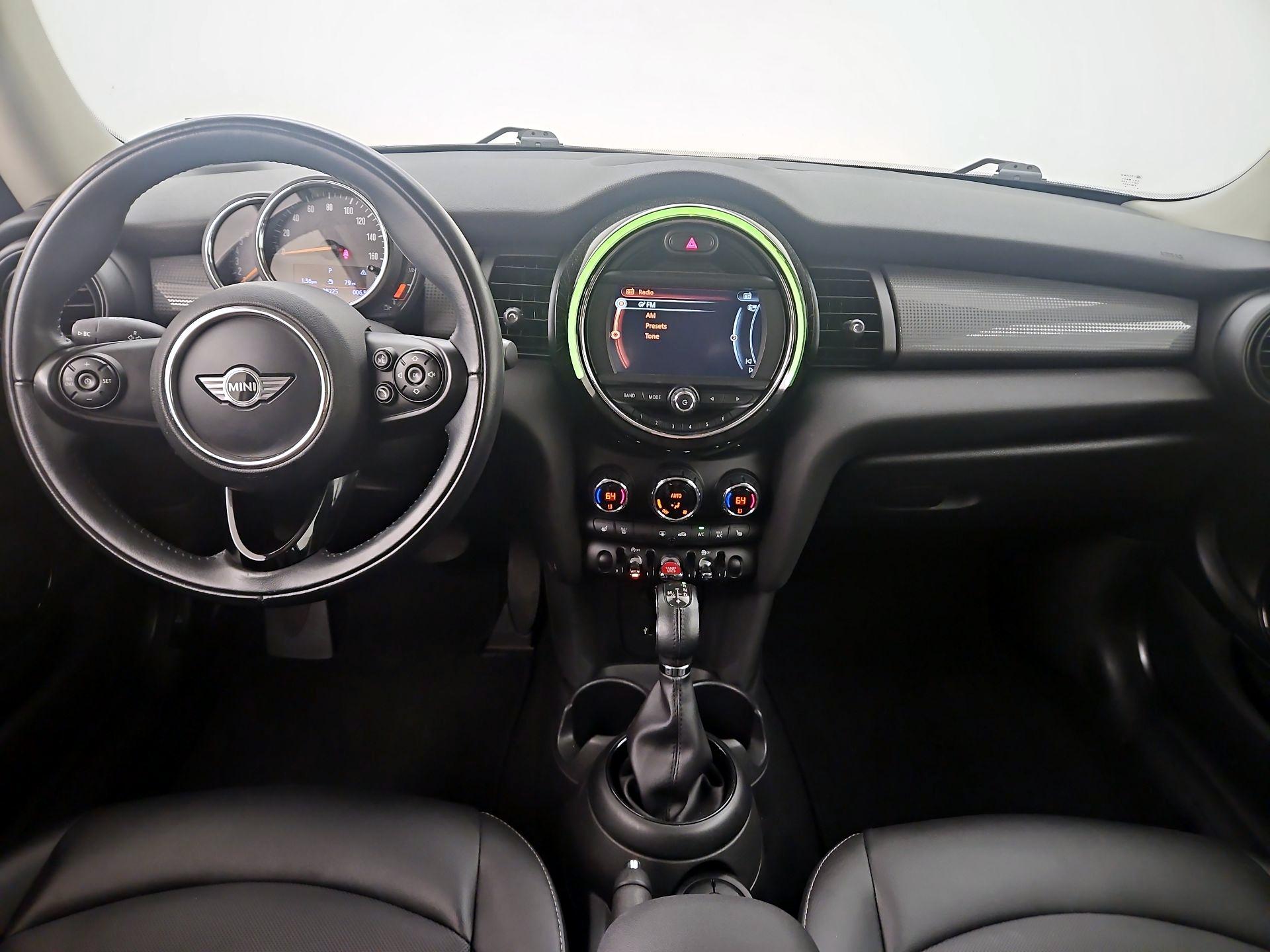Thumbnail: 2018 MINI Cooper Hardtop - 9