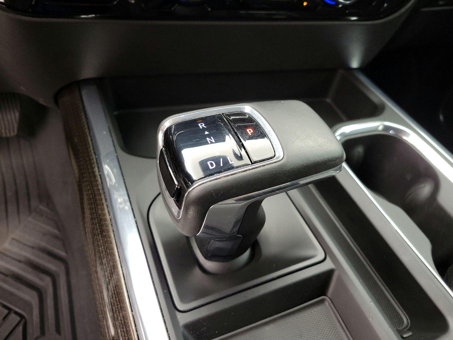 Thumbnail: 2024 Chevrolet Silverado 1500 - 17