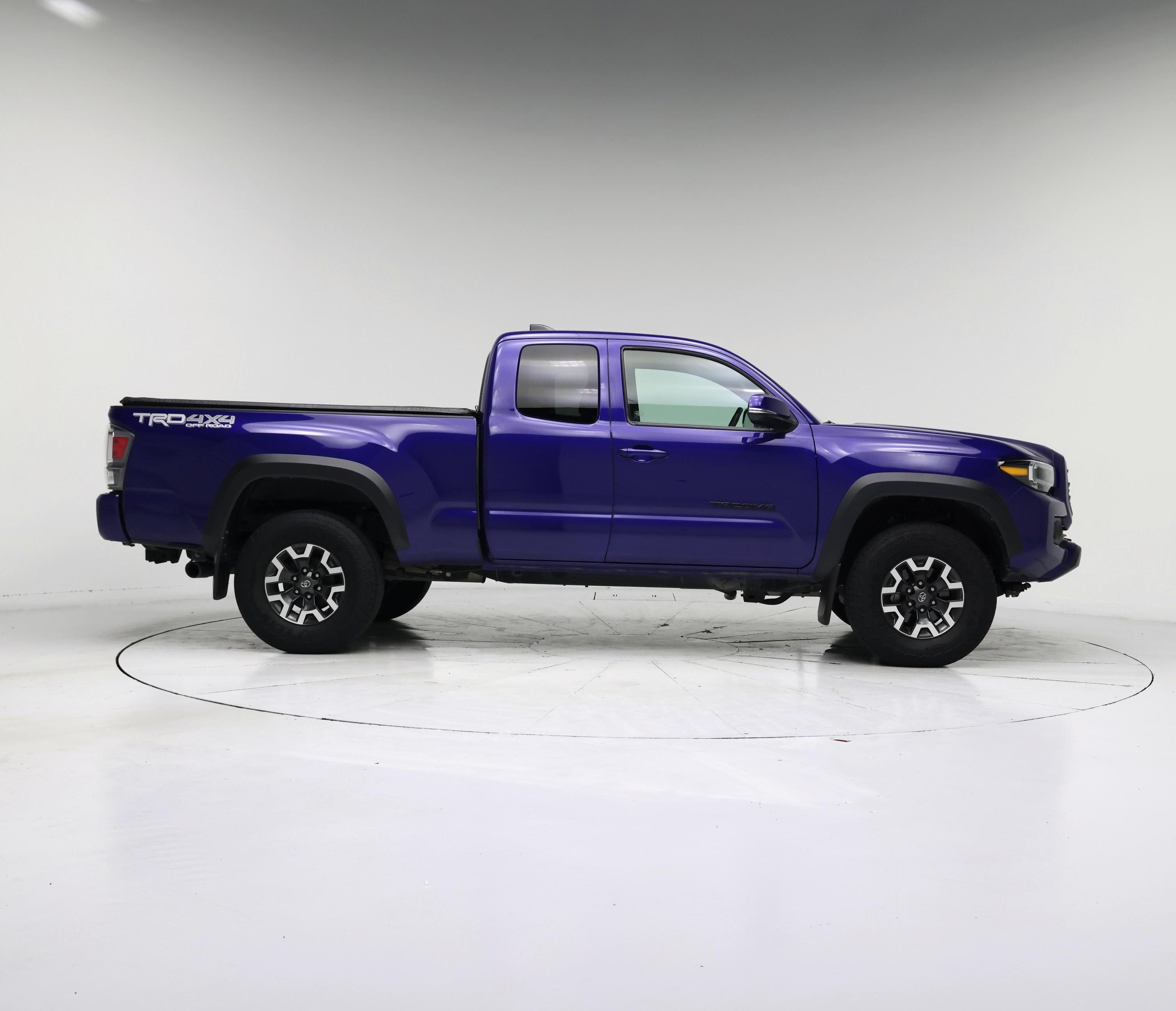 Thumbnail: 2022 Toyota Tacoma - 7