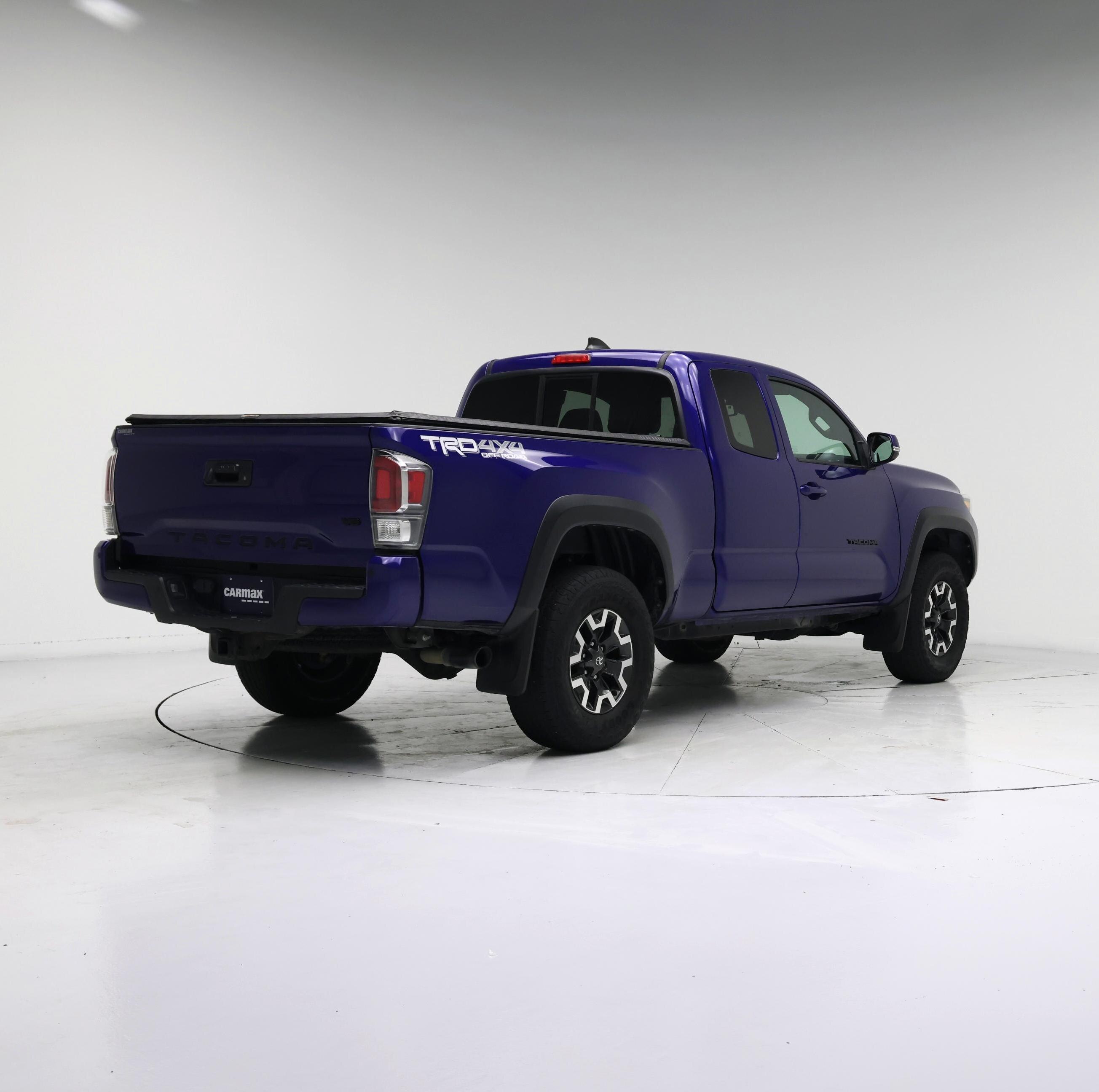 Thumbnail: 2022 Toyota Tacoma - 8