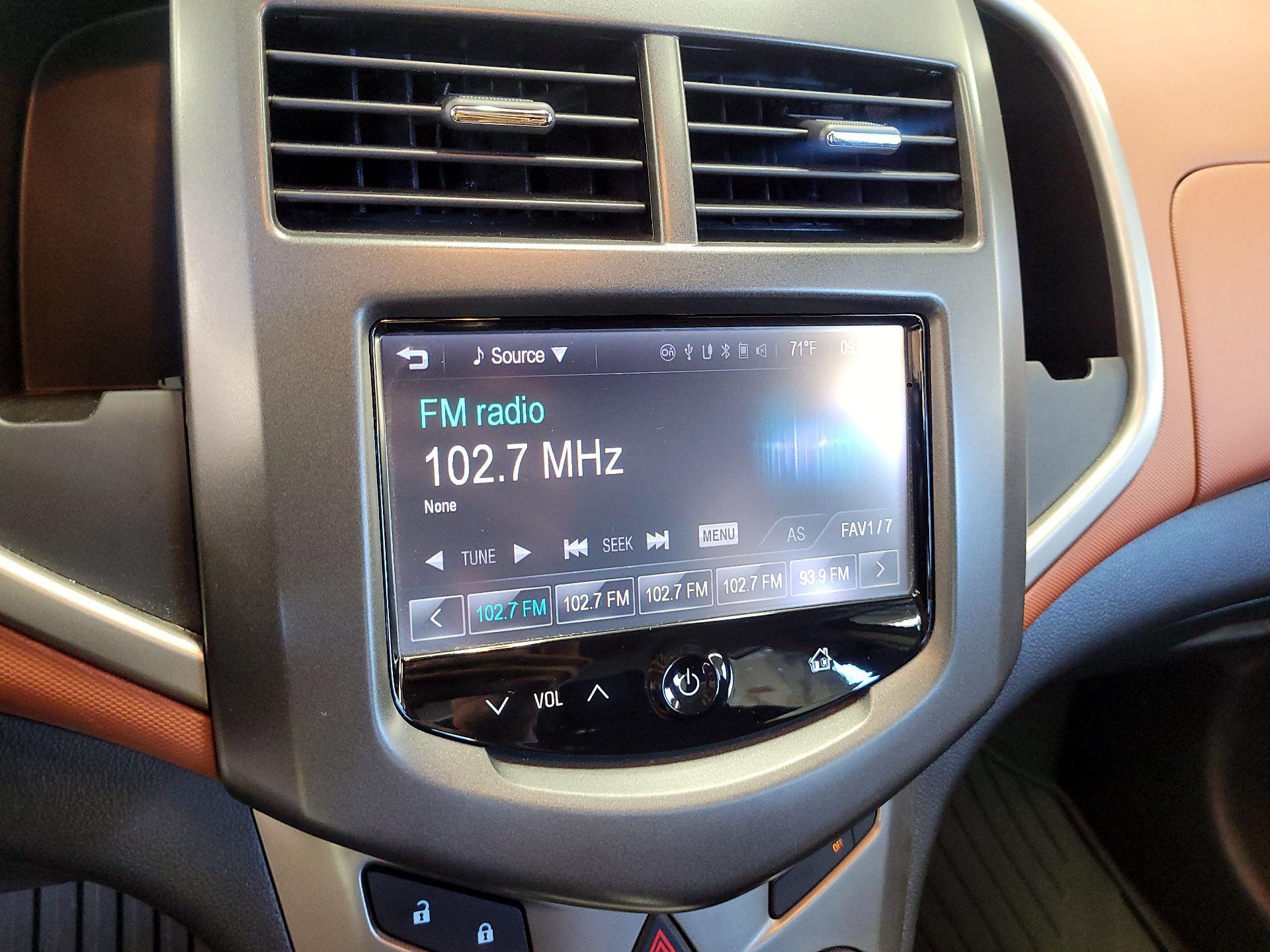 Thumbnail: 2016 Chevrolet Sonic - 15