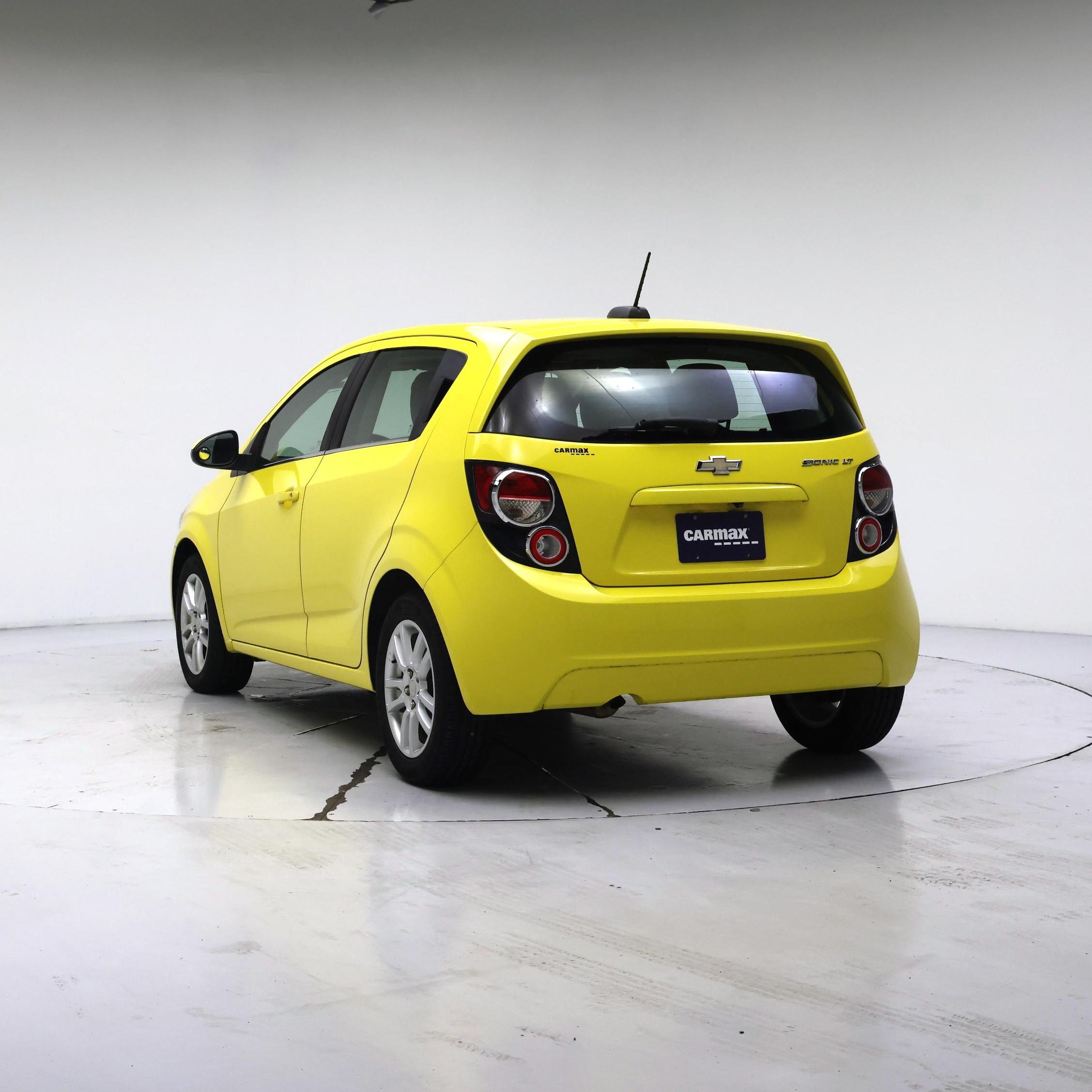 Thumbnail: 2016 Chevrolet Sonic - 2