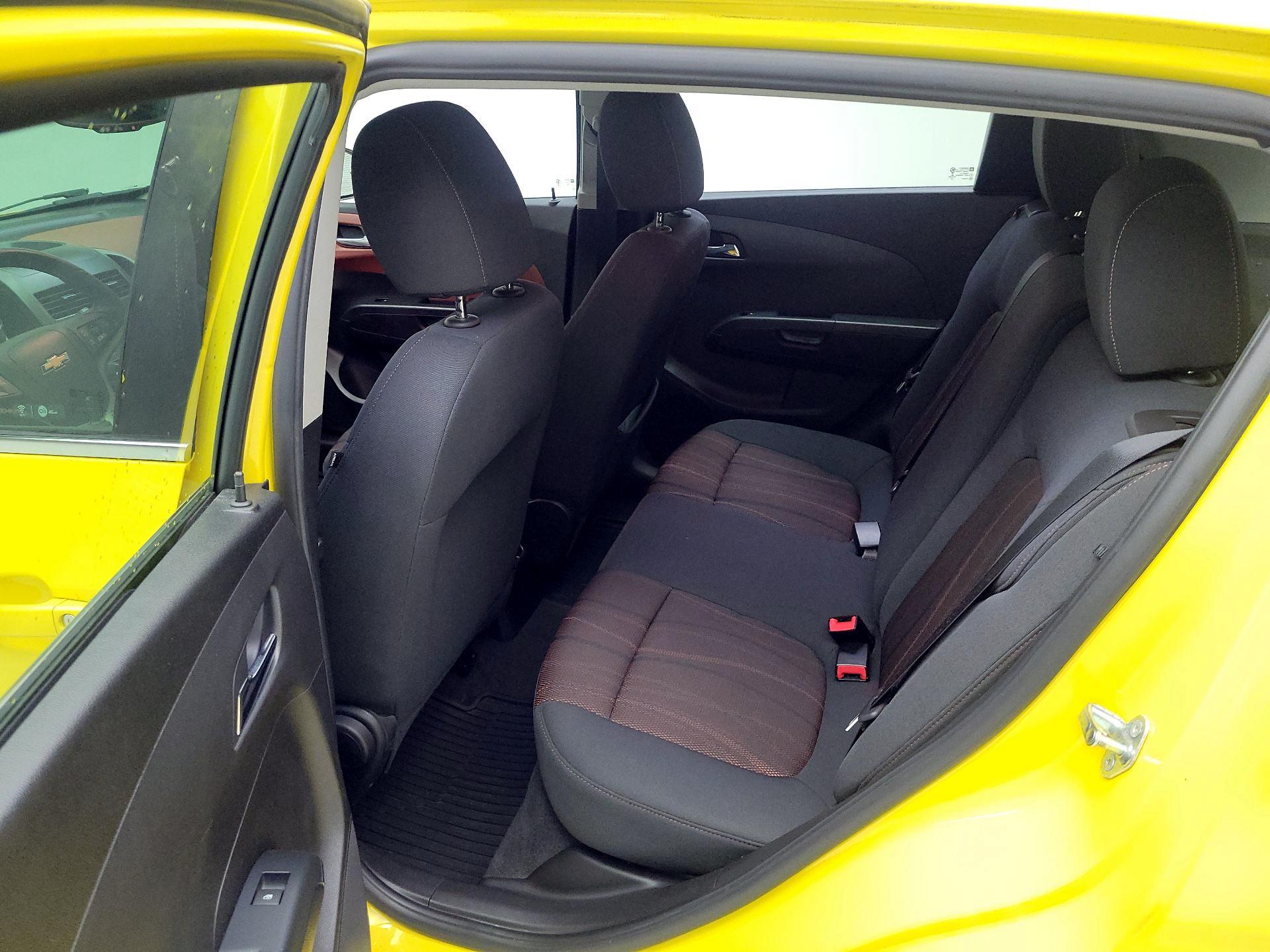 Thumbnail: 2016 Chevrolet Sonic - 20