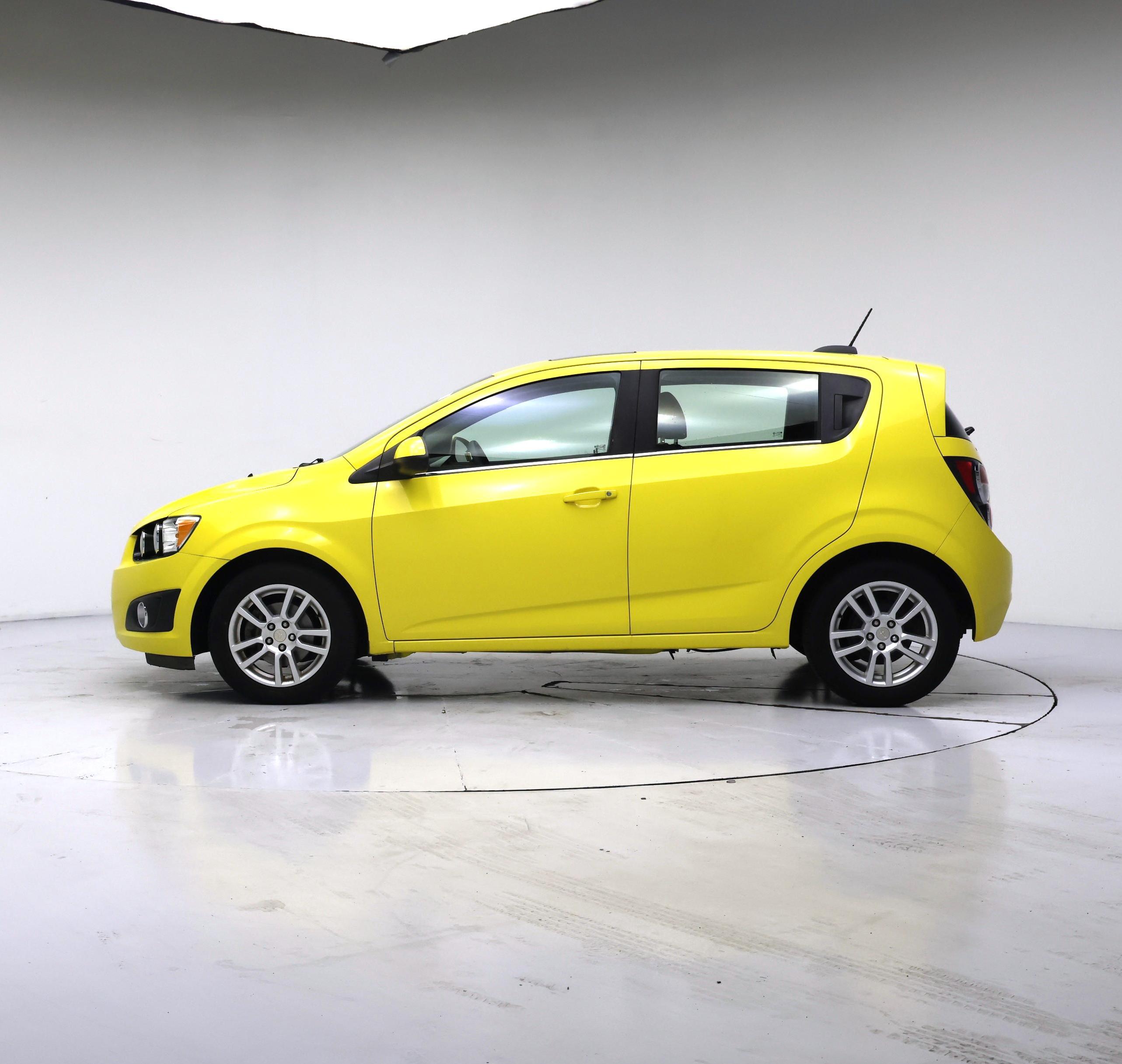 Thumbnail: 2016 Chevrolet Sonic - 3