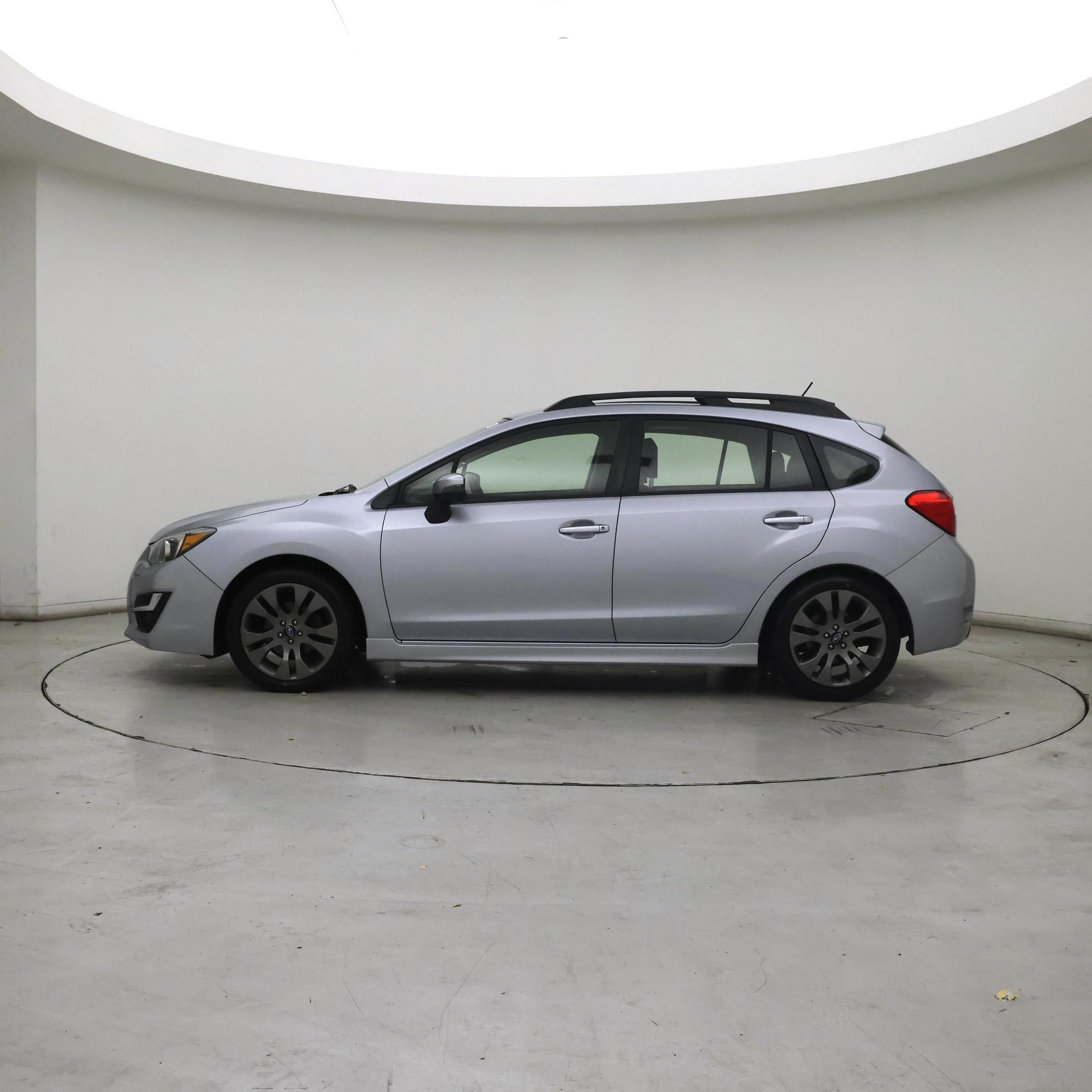 Thumbnail: 2015 Subaru Impreza - 3
