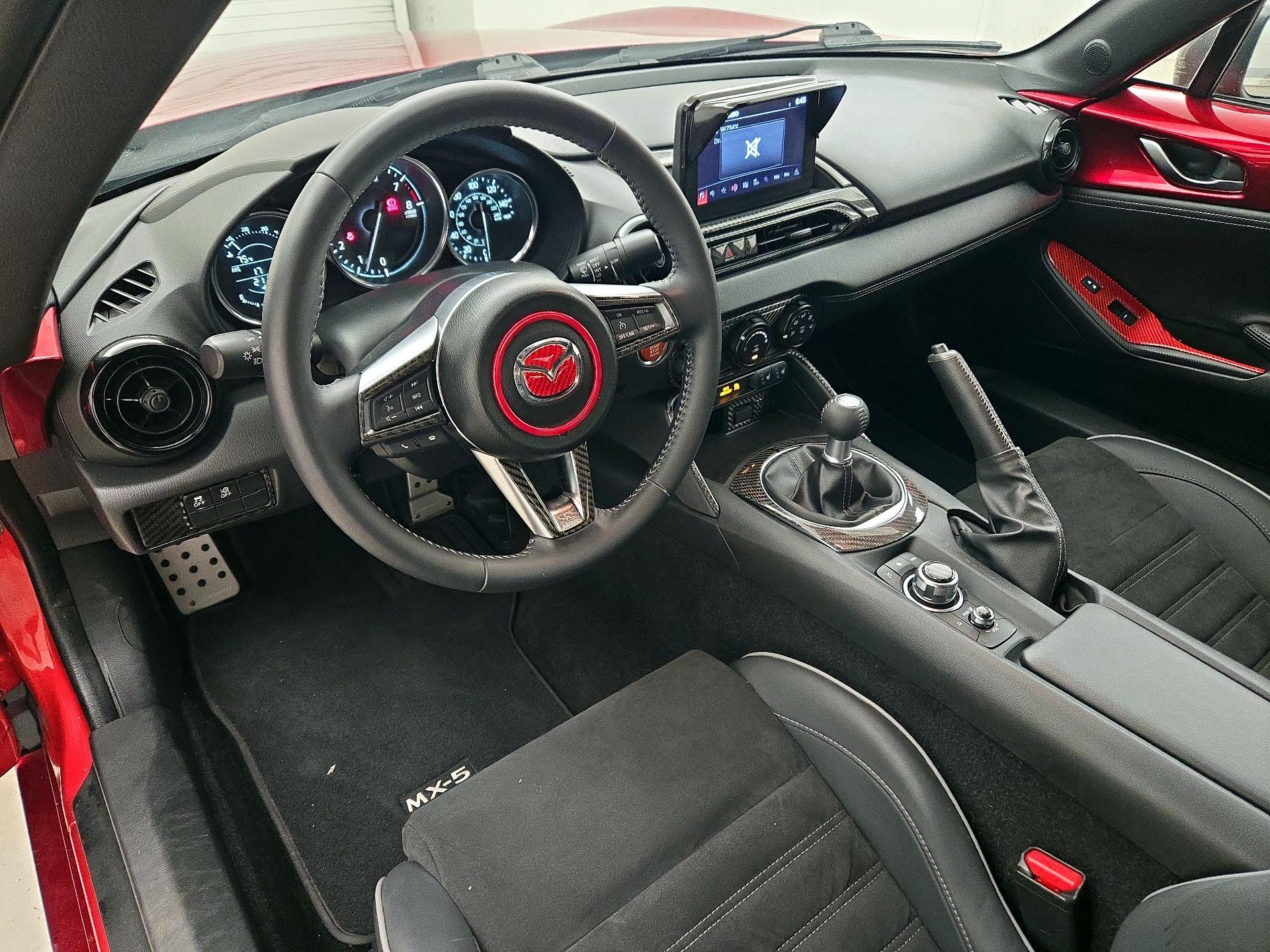 Thumbnail: 2020 Mazda MX-5 Miata - 9