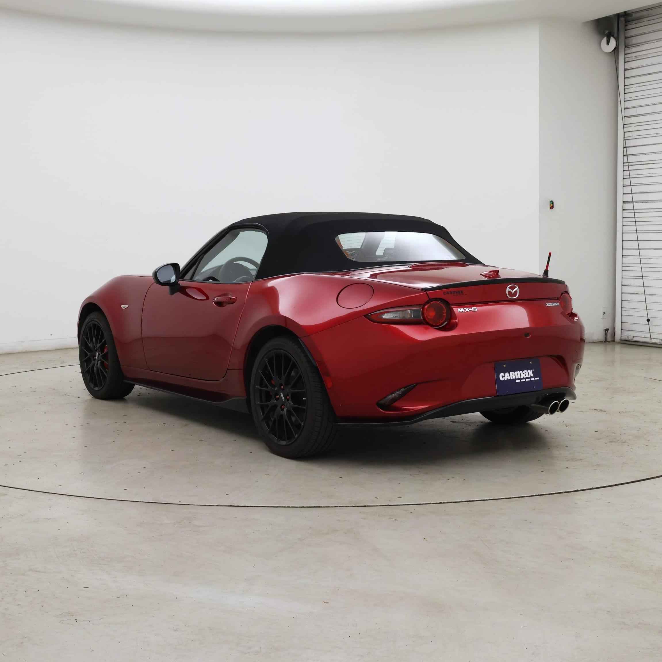 Thumbnail: 2020 Mazda MX-5 Miata - 2