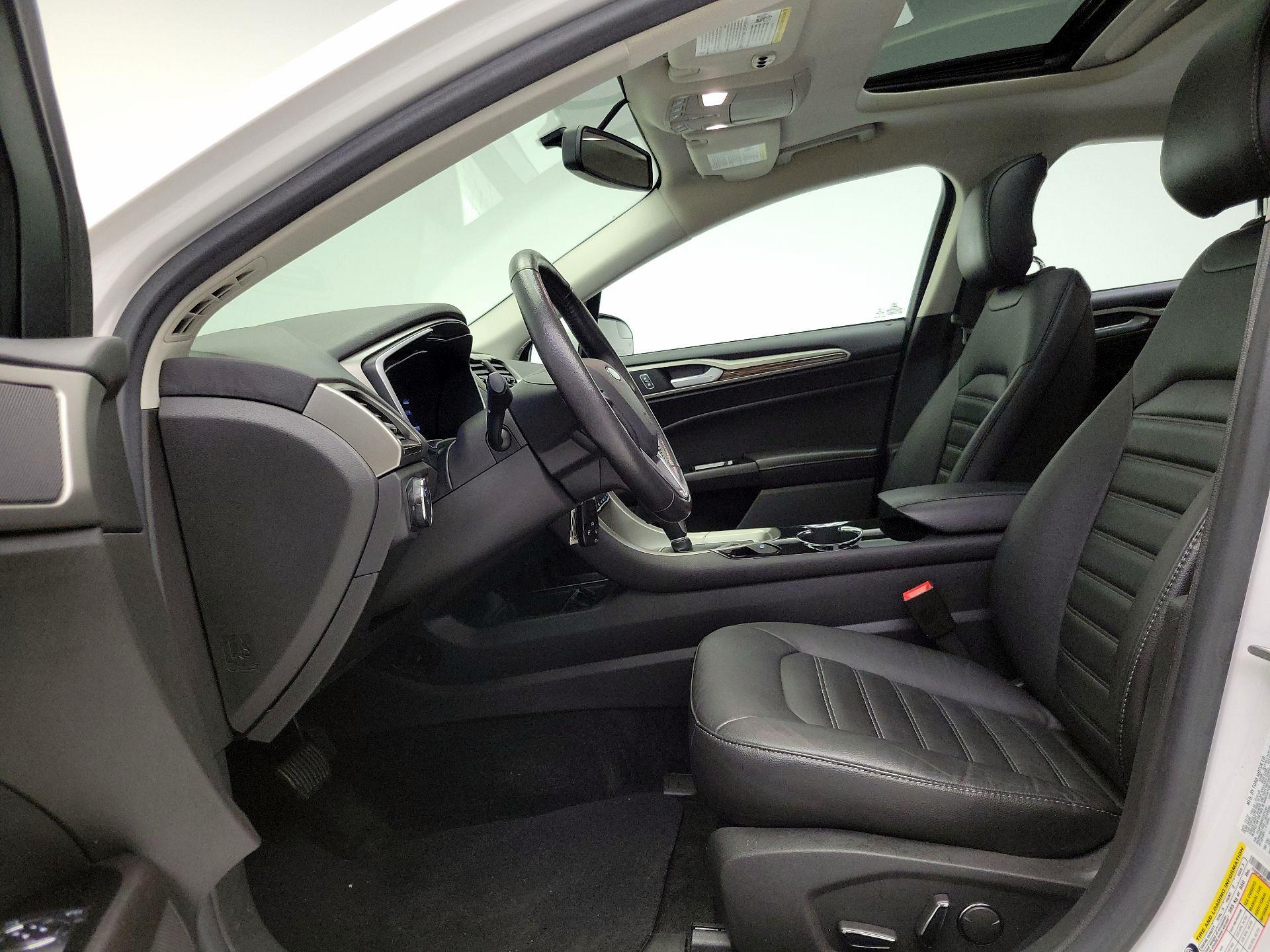Thumbnail: 2014 Ford Fusion - 11