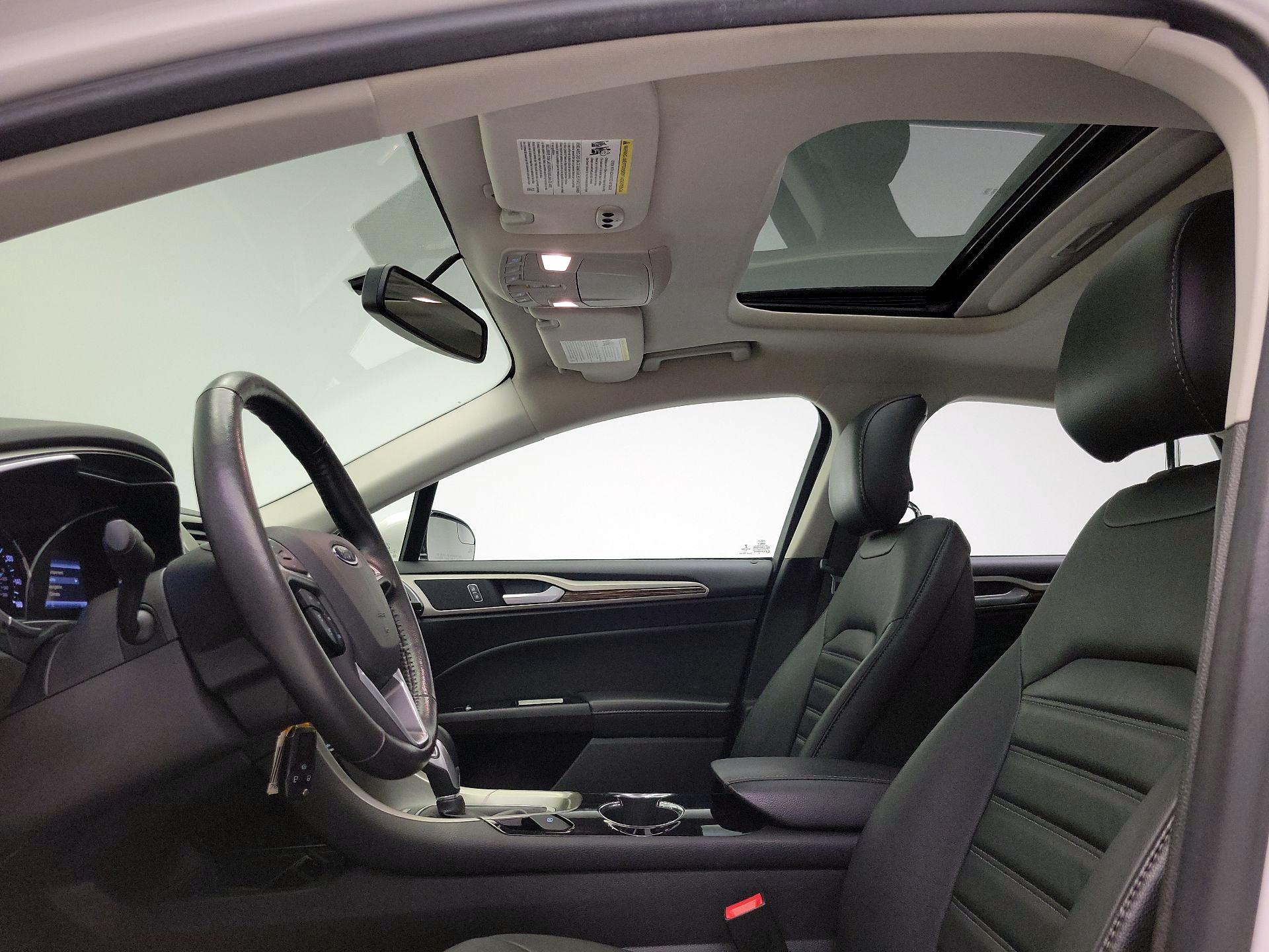 Thumbnail: 2014 Ford Fusion - 20