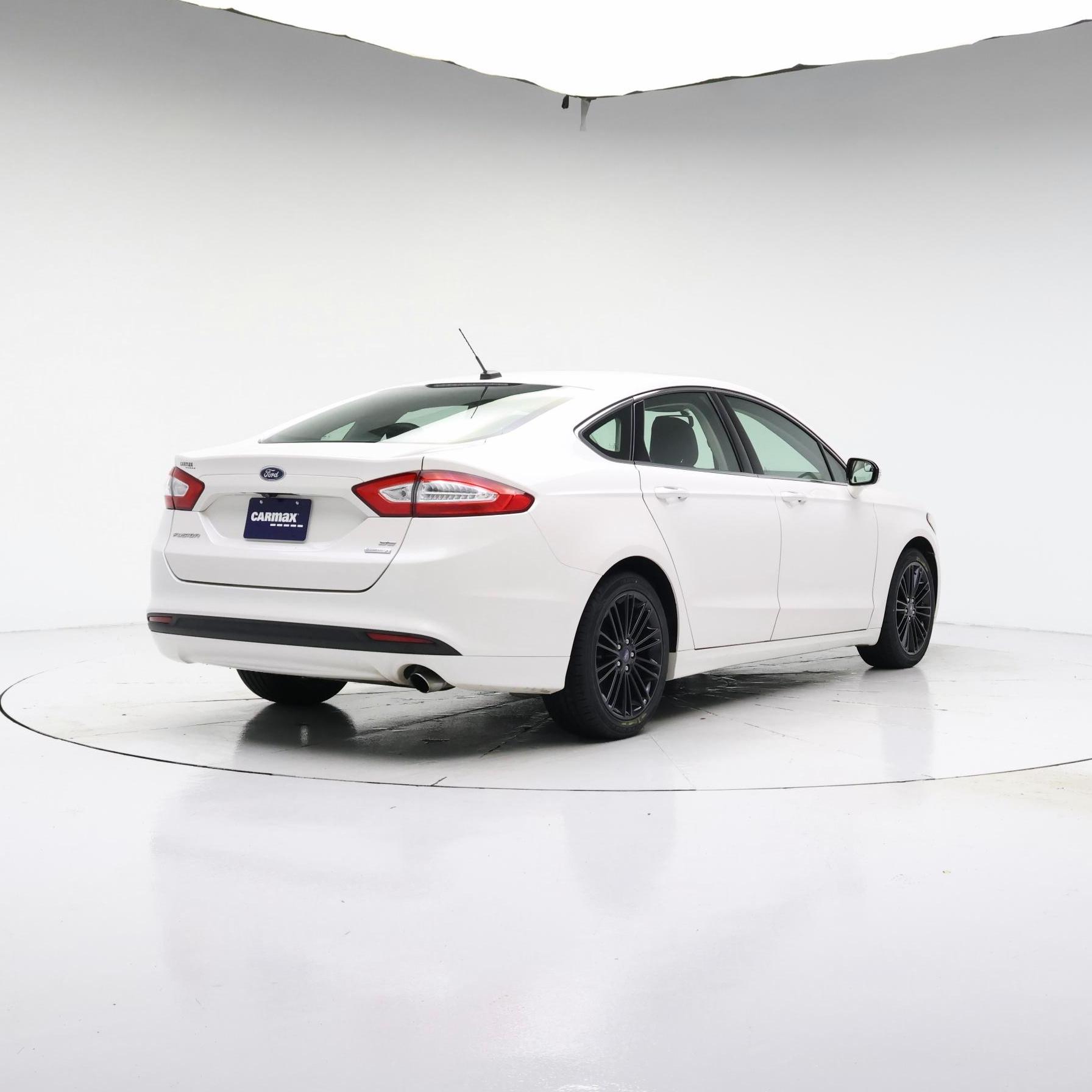 Thumbnail: 2014 Ford Fusion - 8