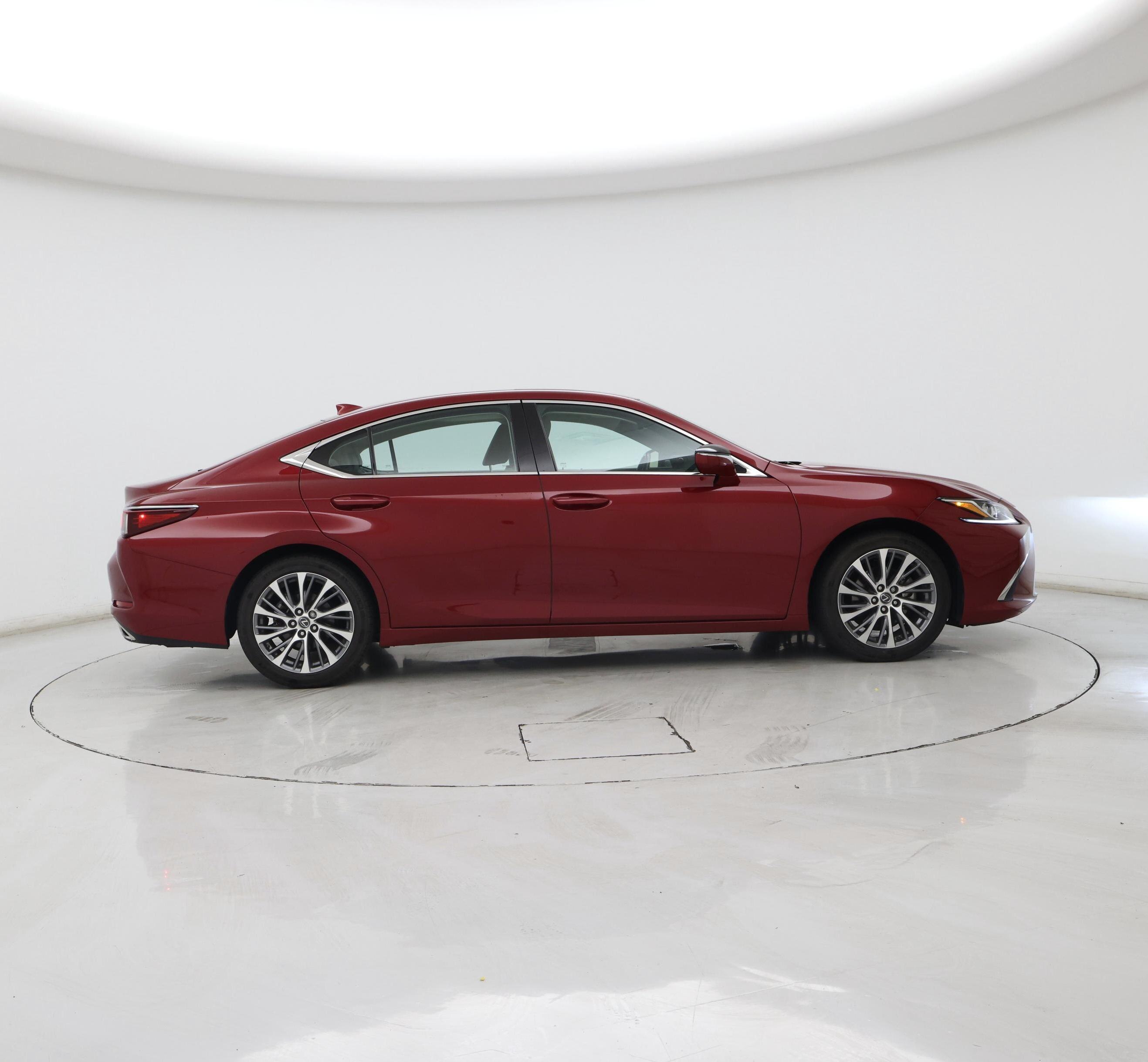 Thumbnail: 2020 Lexus ES - 7