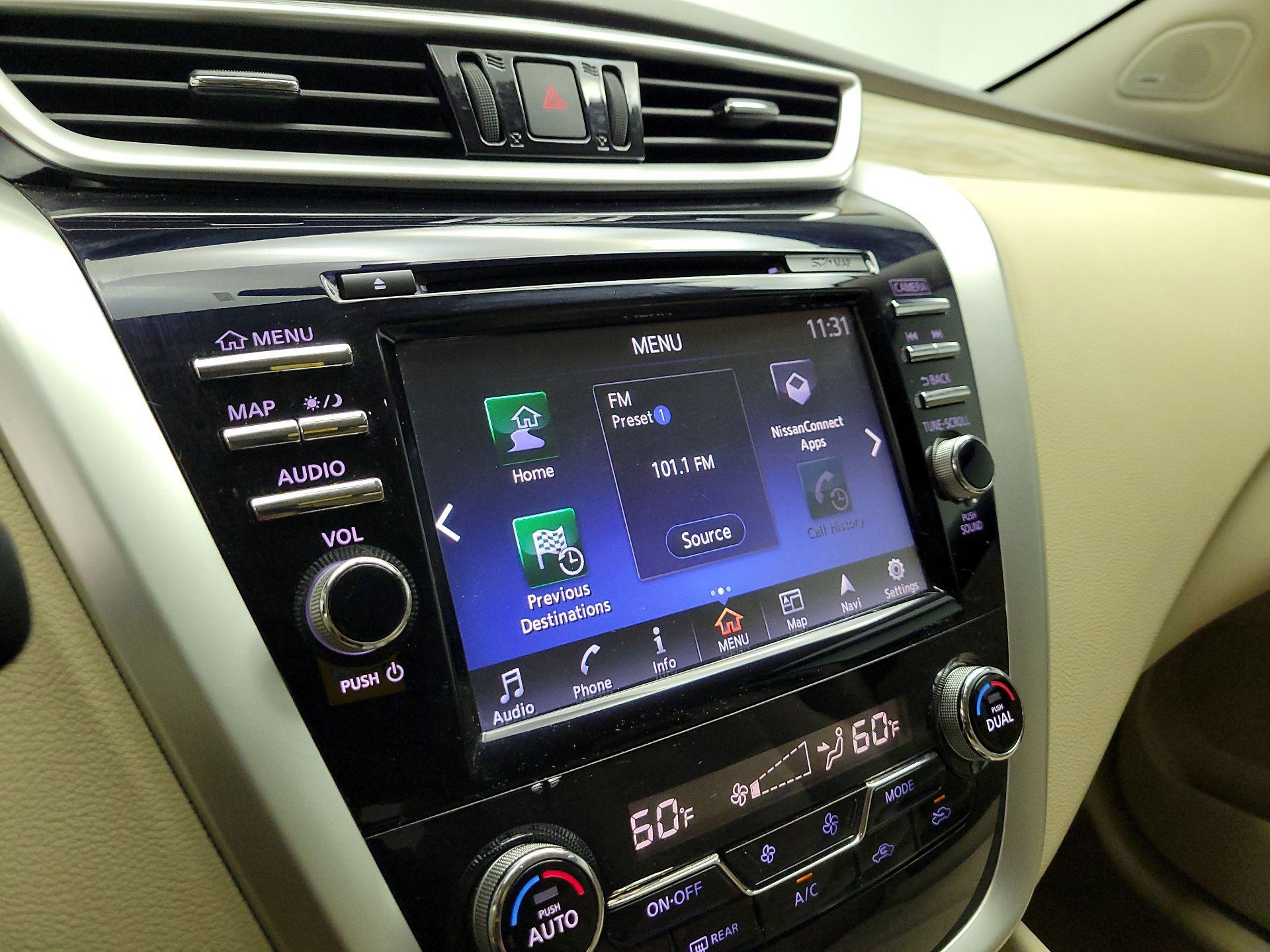 Thumbnail: 2015 Nissan Murano - 15