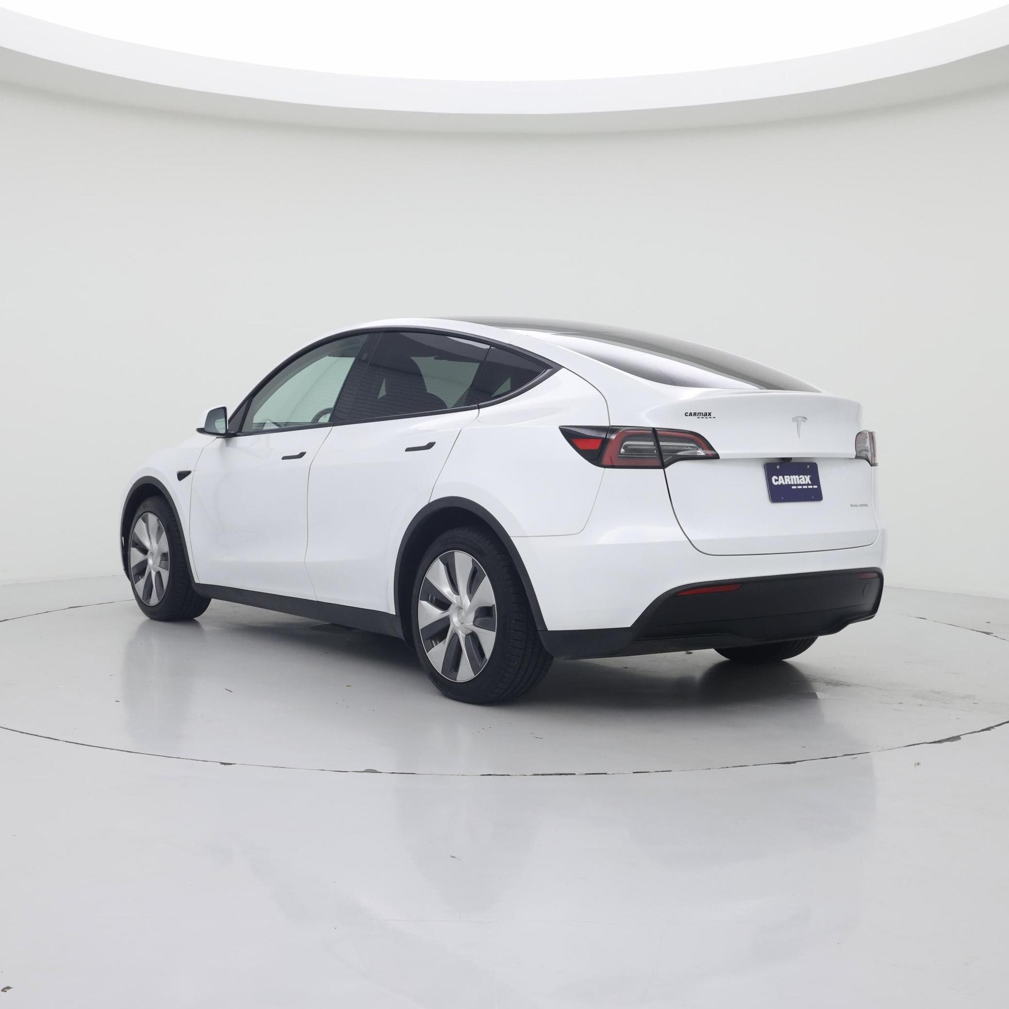 Thumbnail: 2024 Tesla Model Y - 2