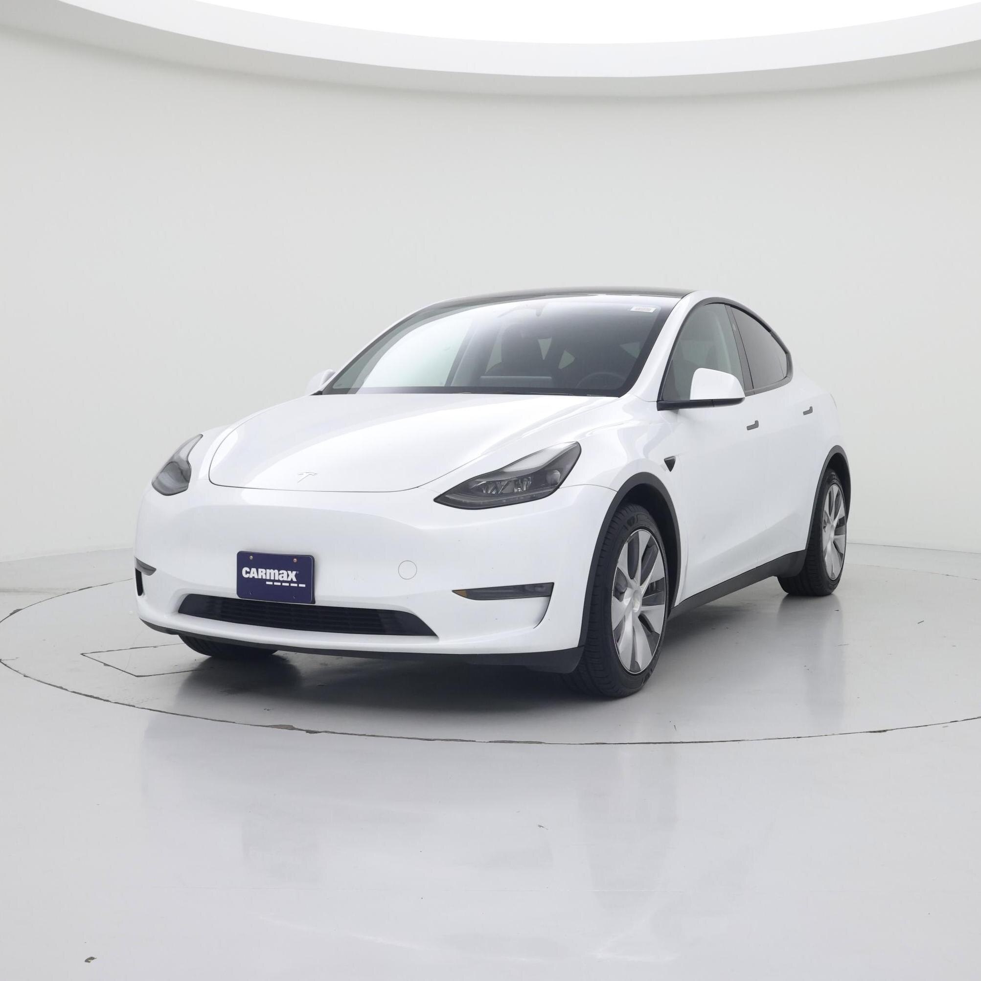 Thumbnail: 2024 Tesla Model Y - 4