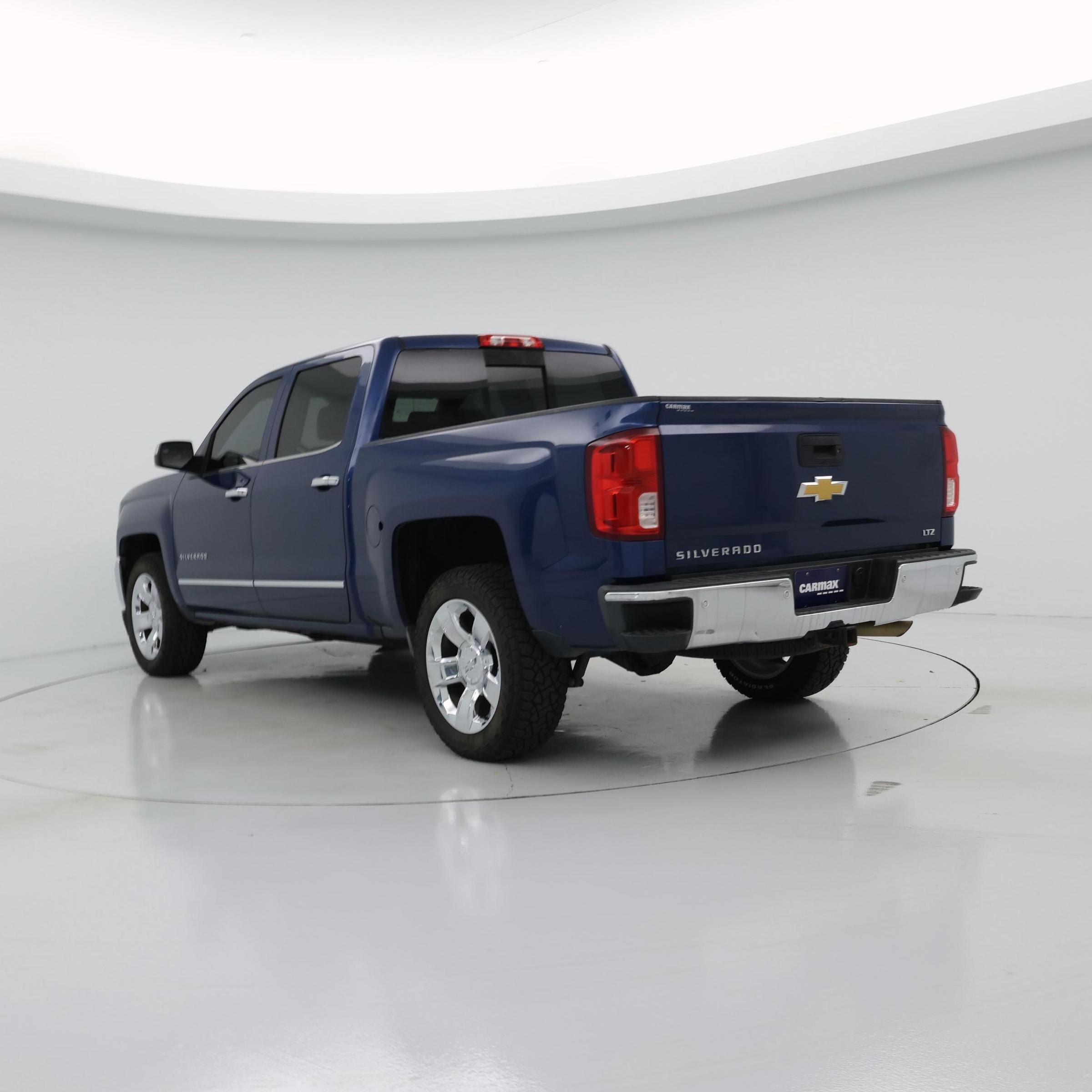 Thumbnail: 2017 Chevrolet Silverado 1500 - 2