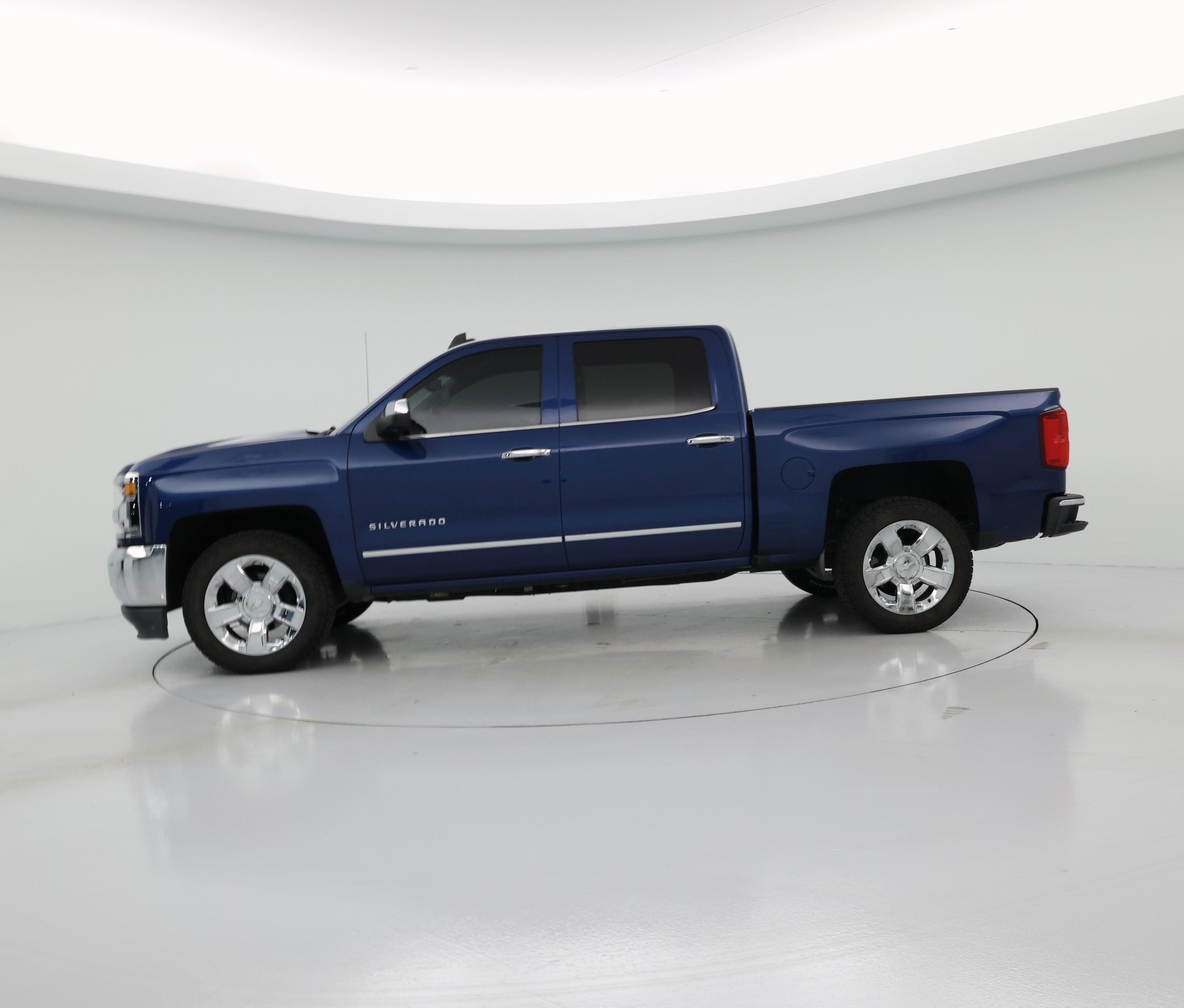 Thumbnail: 2017 Chevrolet Silverado 1500 - 3