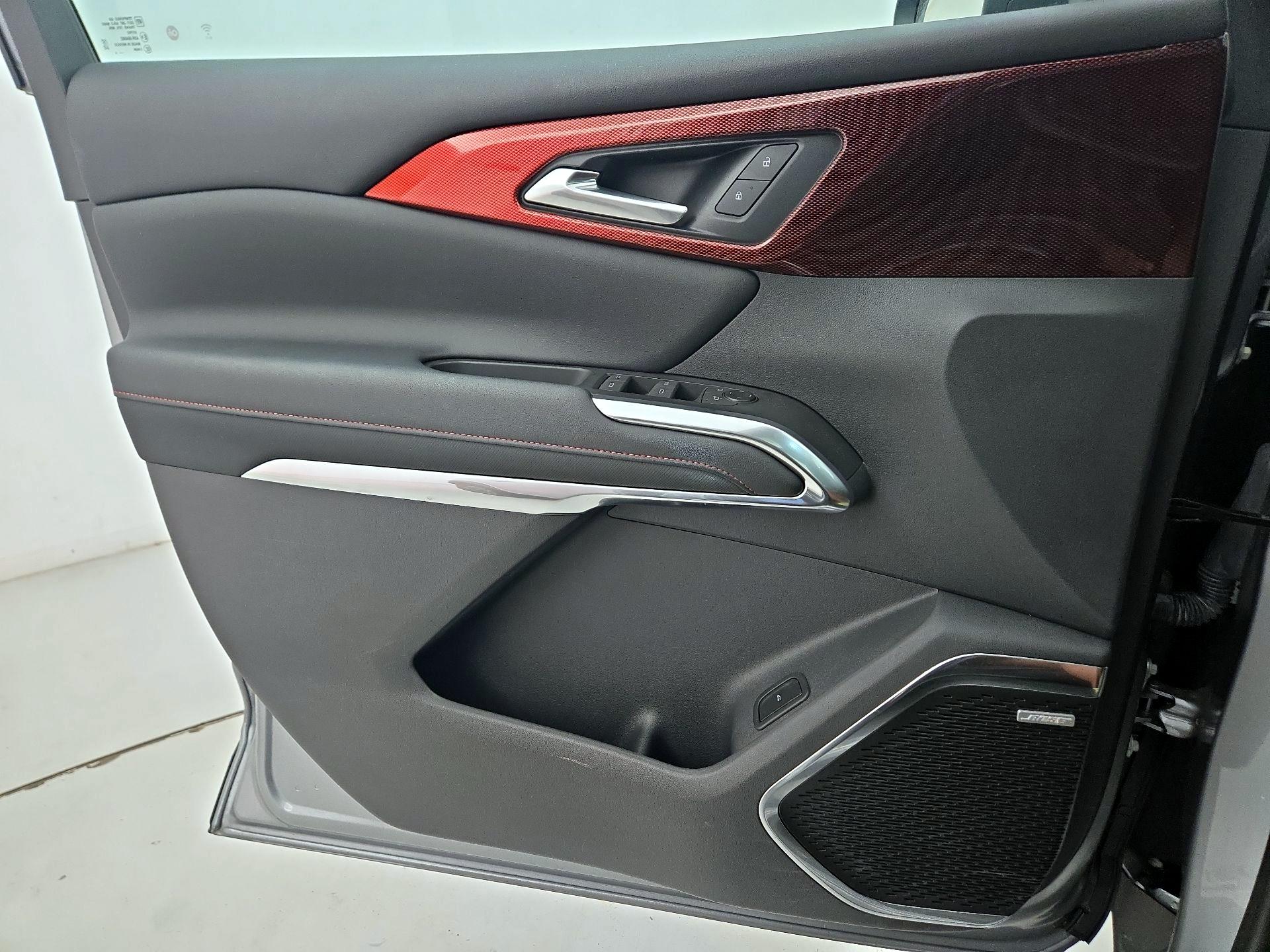 Thumbnail: 2024 Chevrolet Traverse - 12