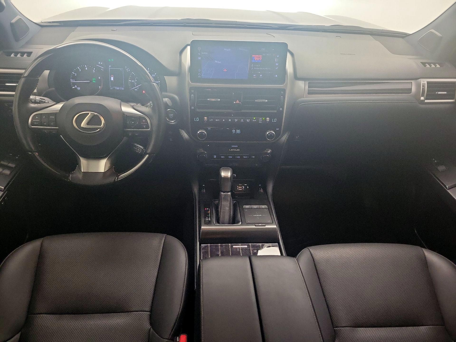 Thumbnail: 2022 Lexus GX - 9